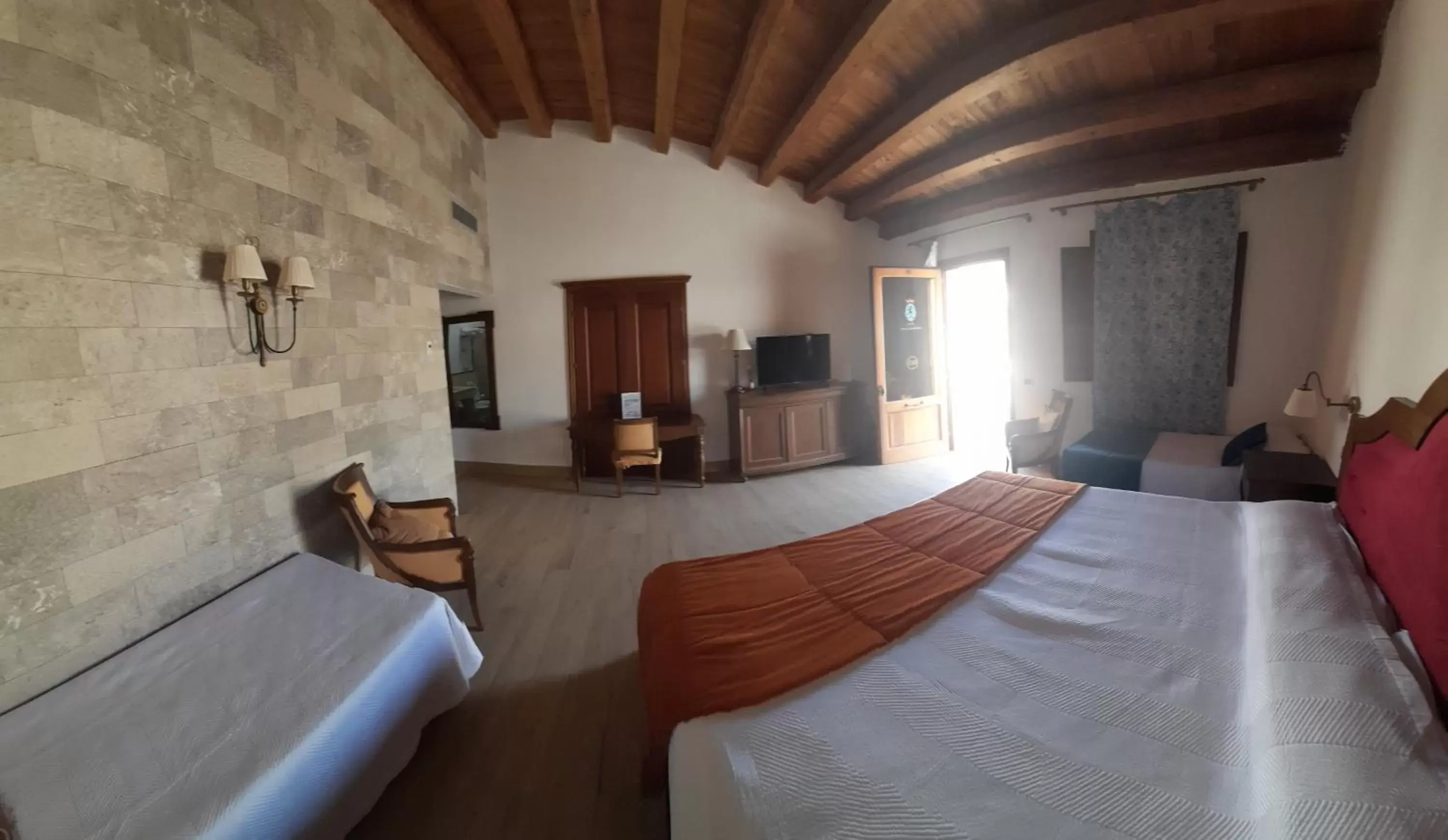 Photo of the whole room in Hotel Villa Lampedusa