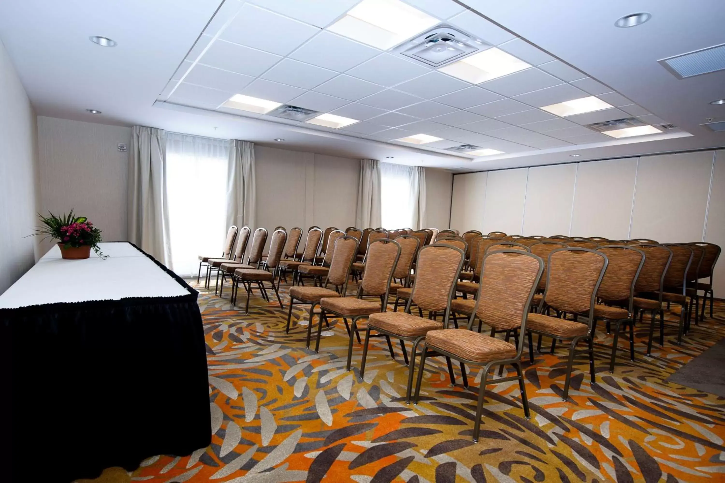 Meeting/conference room in Hampton Inn & Suites Truro, NS