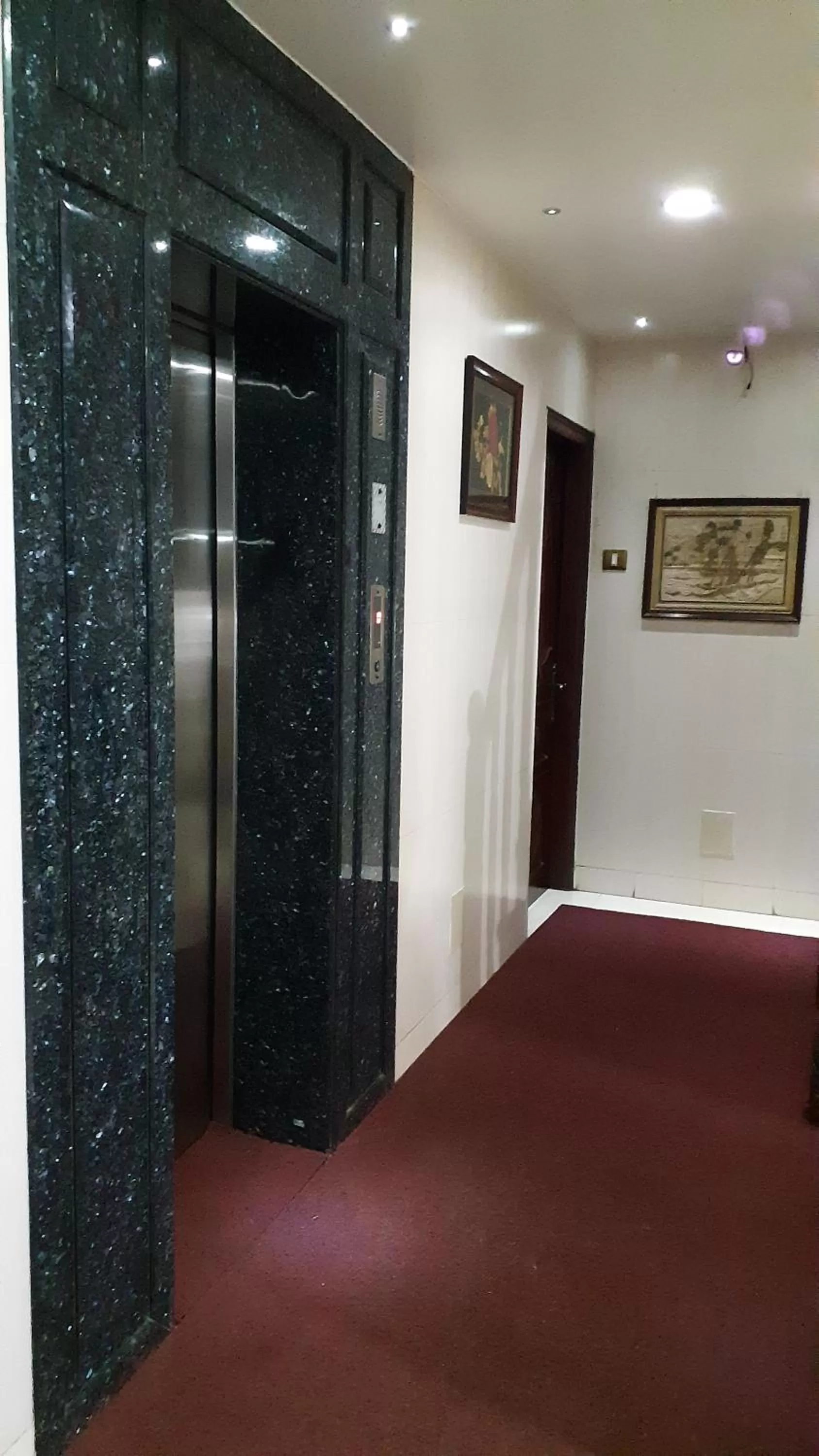 Lobby or reception in Grand View Residency Chennai