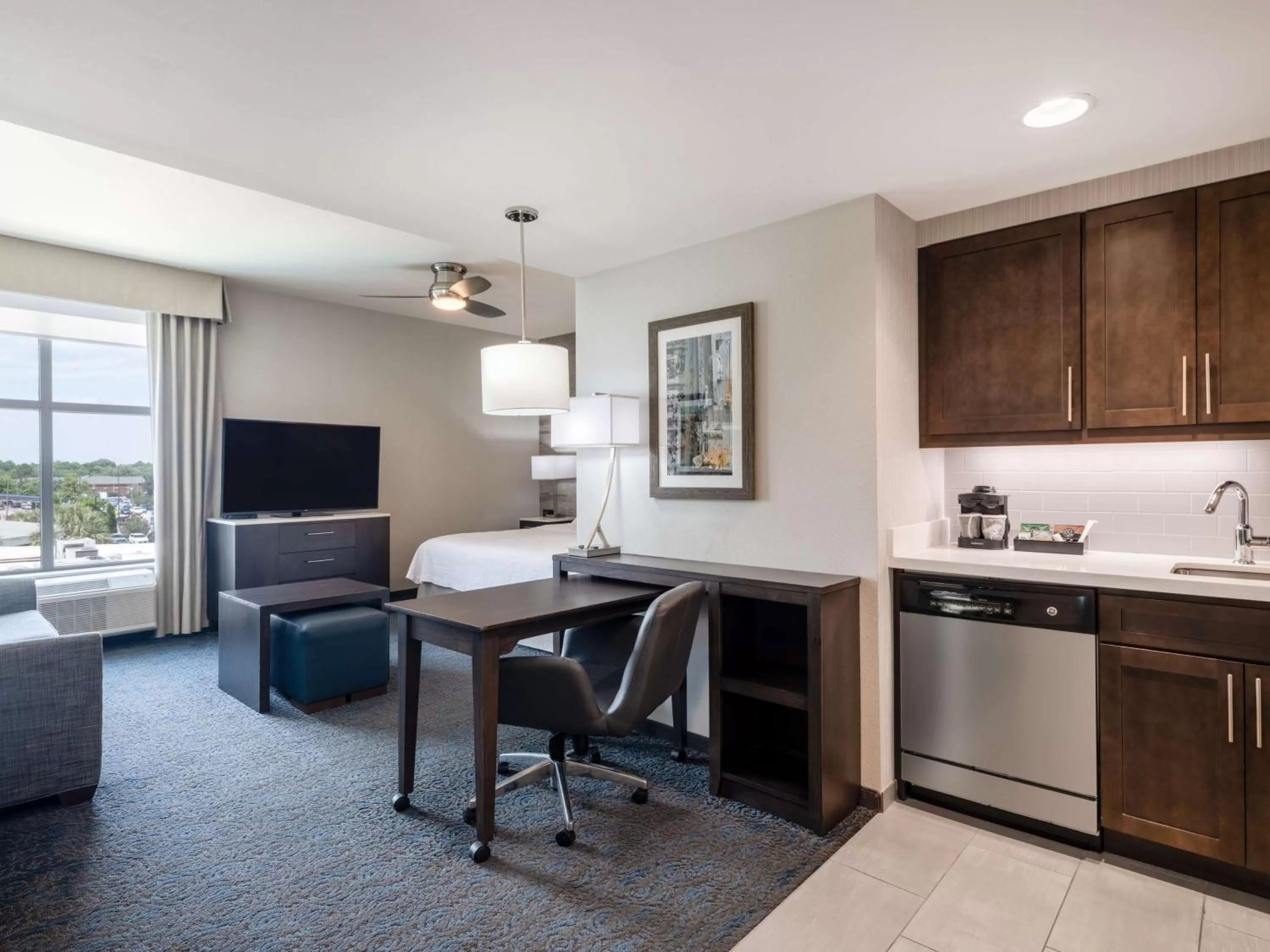 Kitchen or kitchenette in Homewood Suites By Hilton North Charleston