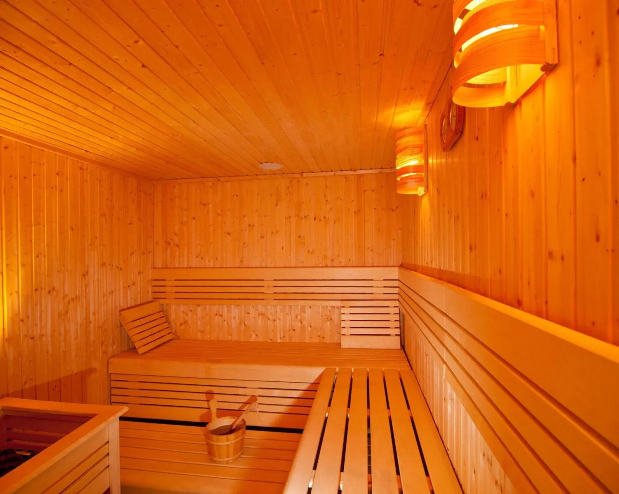 Sauna in Ramada Hotel Cluj