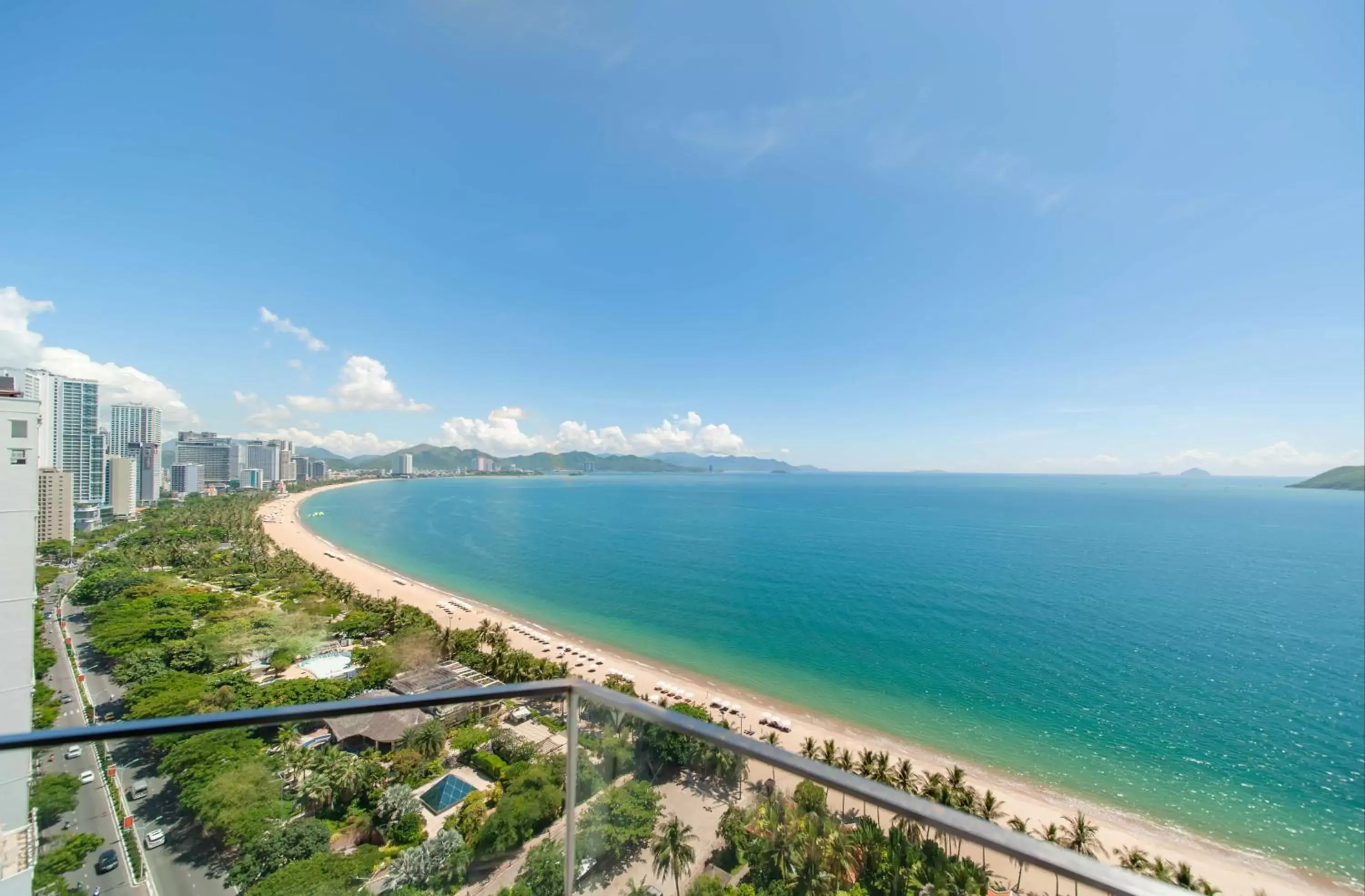 Sea view, Bird's-eye View in Queen Ann Nha Trang Hotel