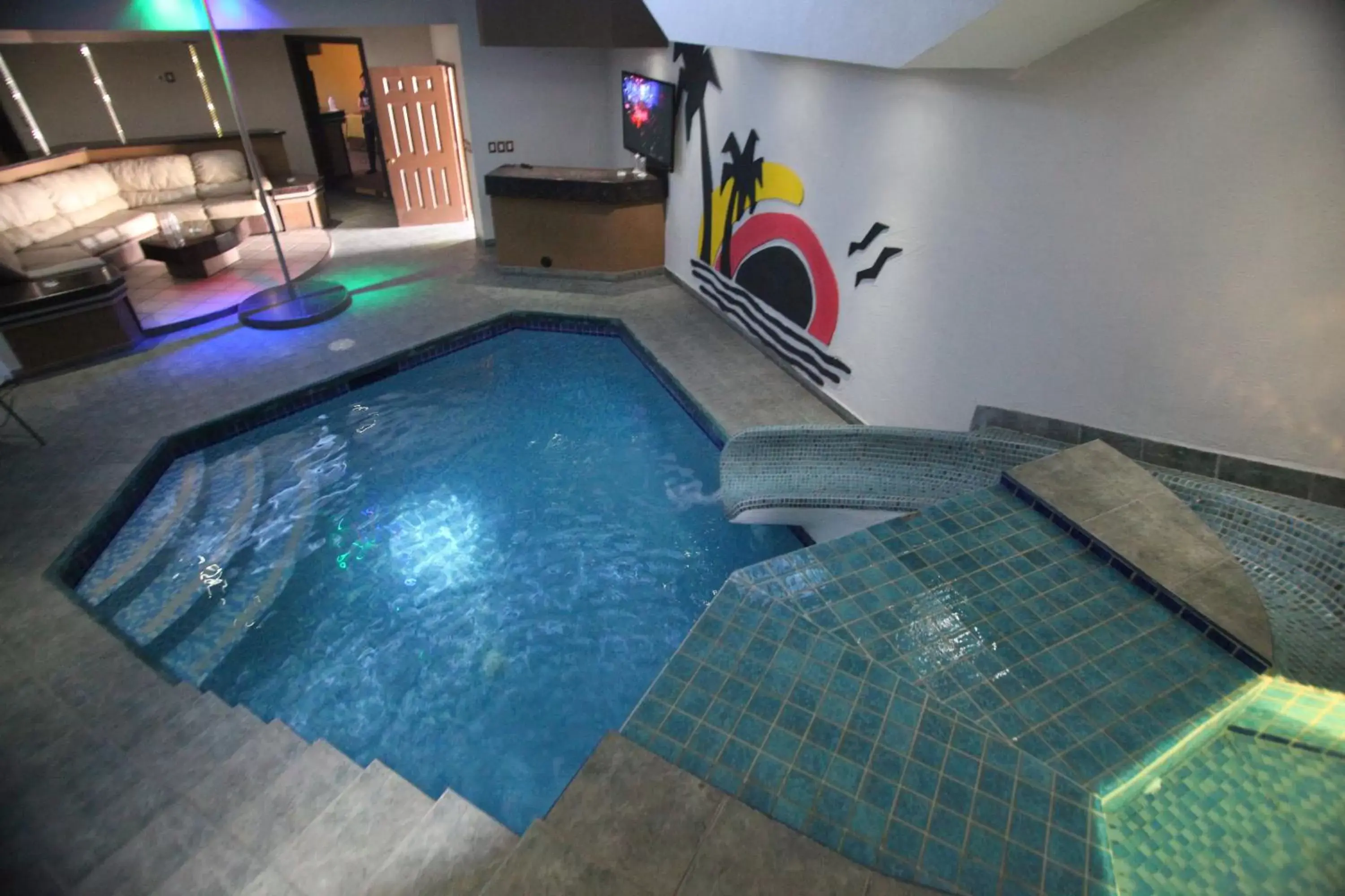 Swimming Pool in Motel Mediterraneo