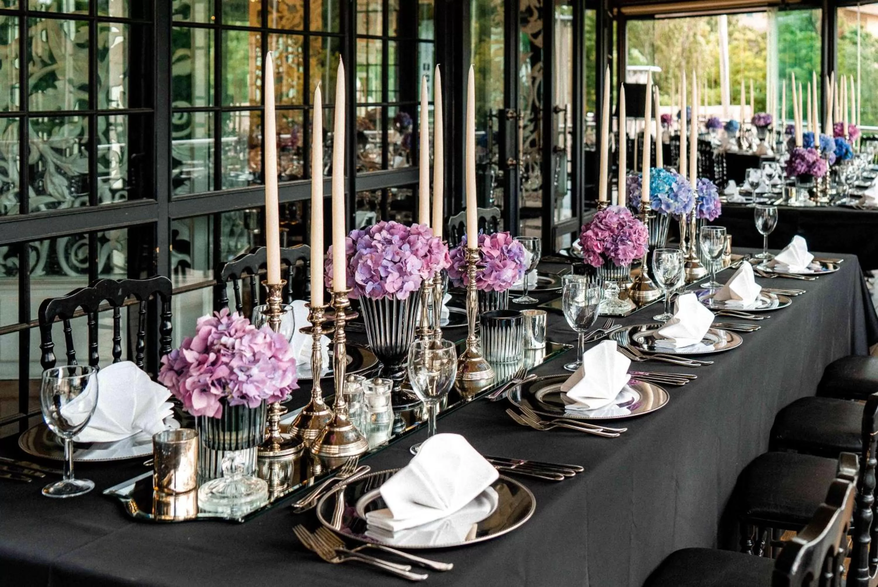 Restaurant/places to eat in Wyndham Ankara