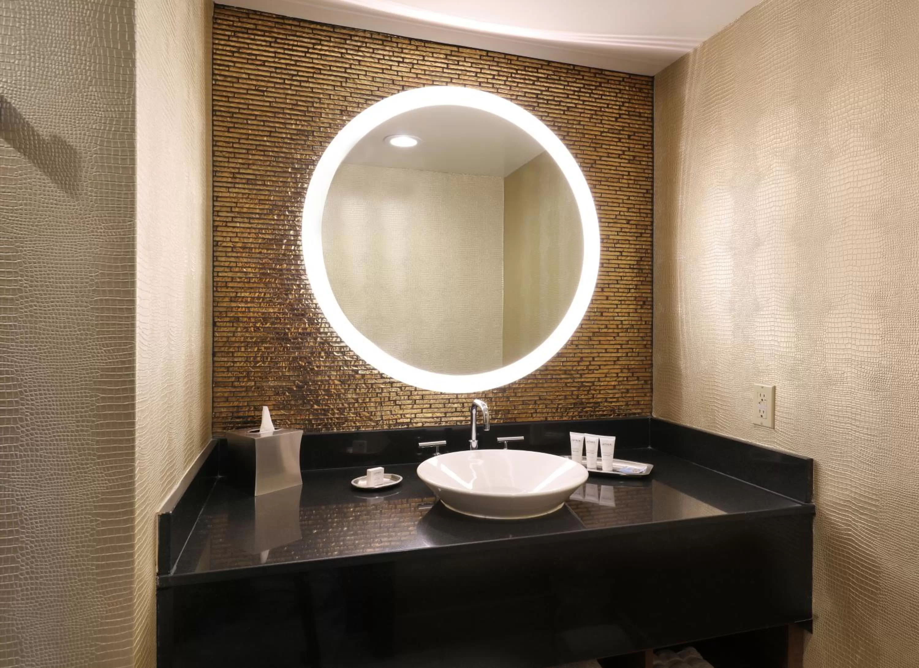 Bathroom in Hotel Angeleno