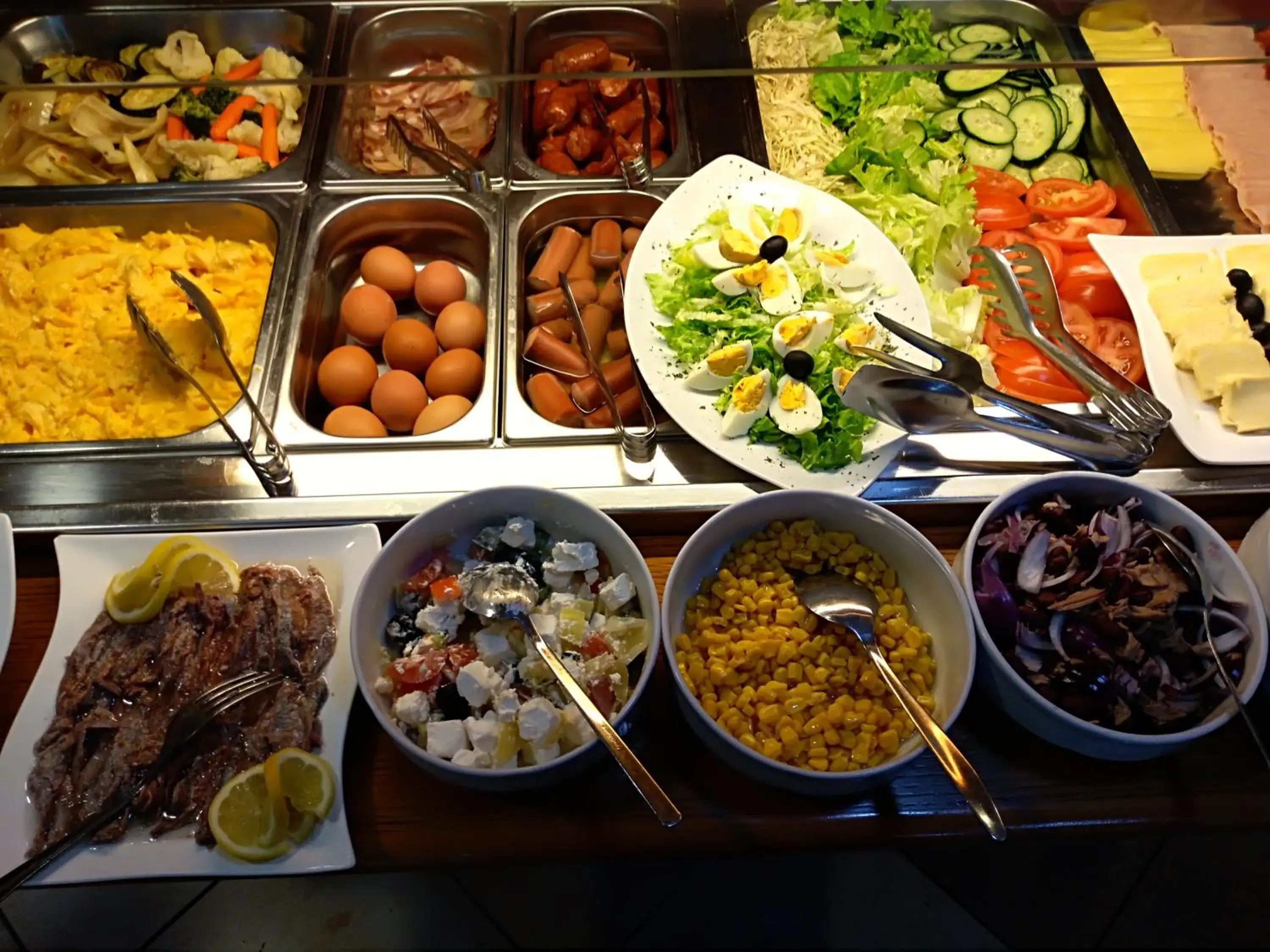 Buffet breakfast in Hotel Dubrovnik