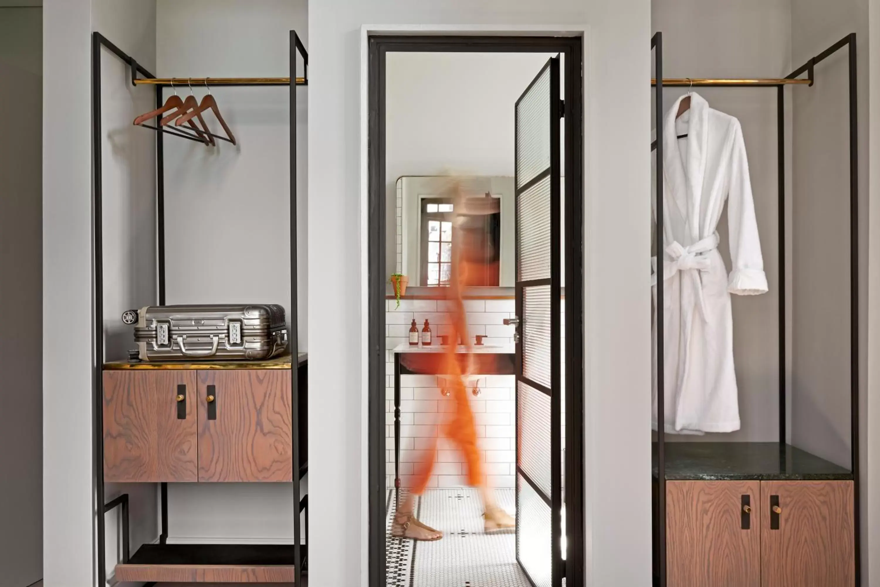 Bathroom in Gorgeous George by Design Hotels ™