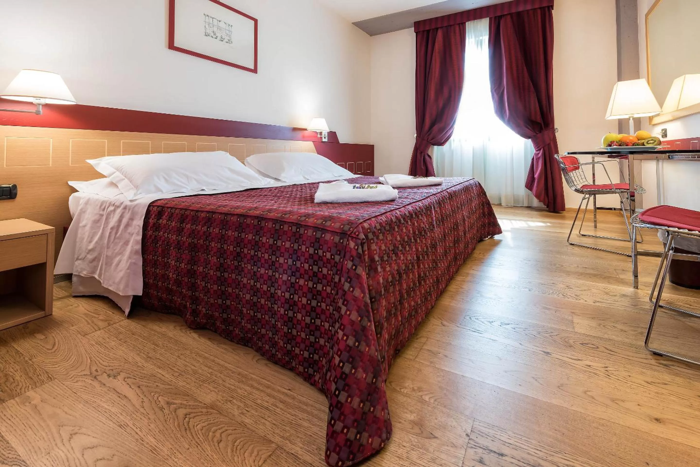 Photo of the whole room, Bed in West Point Airport Hotel