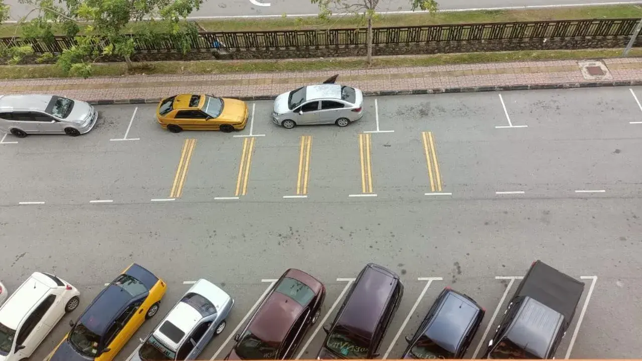 Parking in Hotel Golden View Nilai