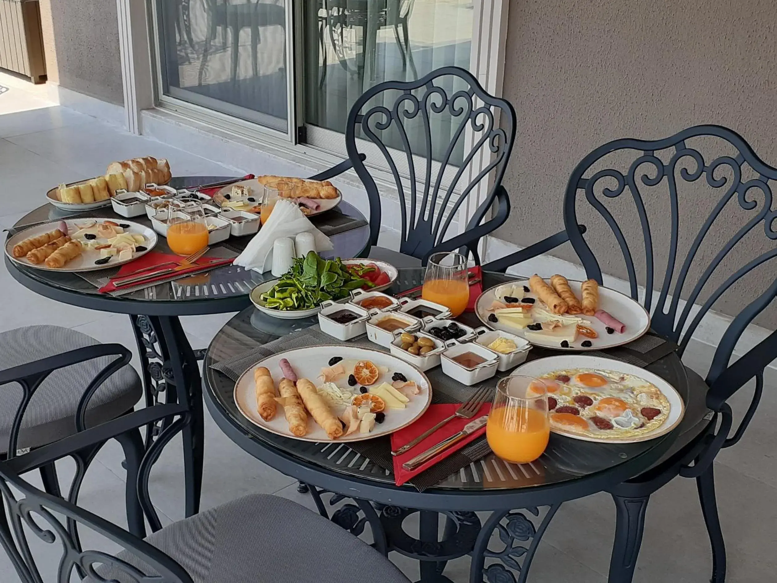 Food and drinks, Breakfast in Marina Bay Gocek