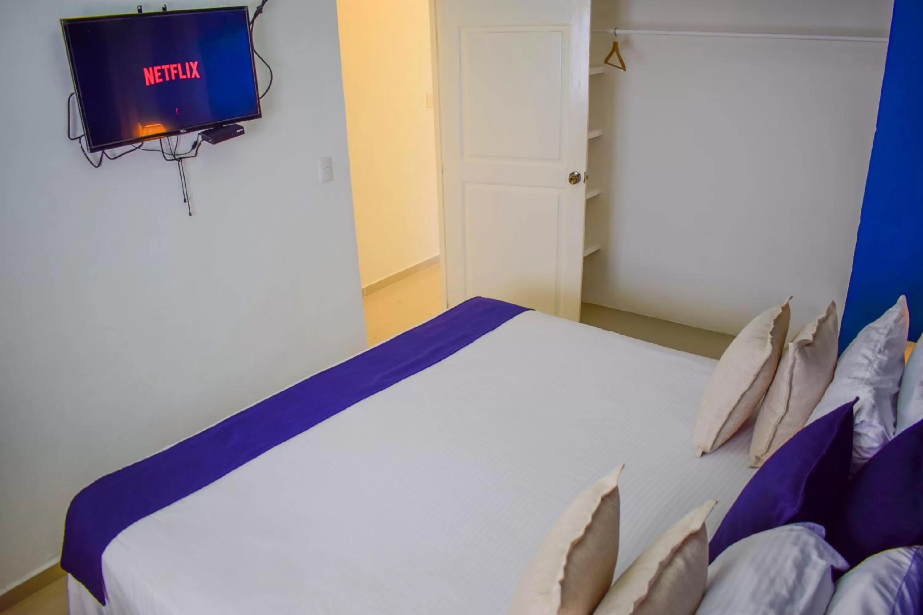 Bedroom, Bed in Green Coast Beach Hotel