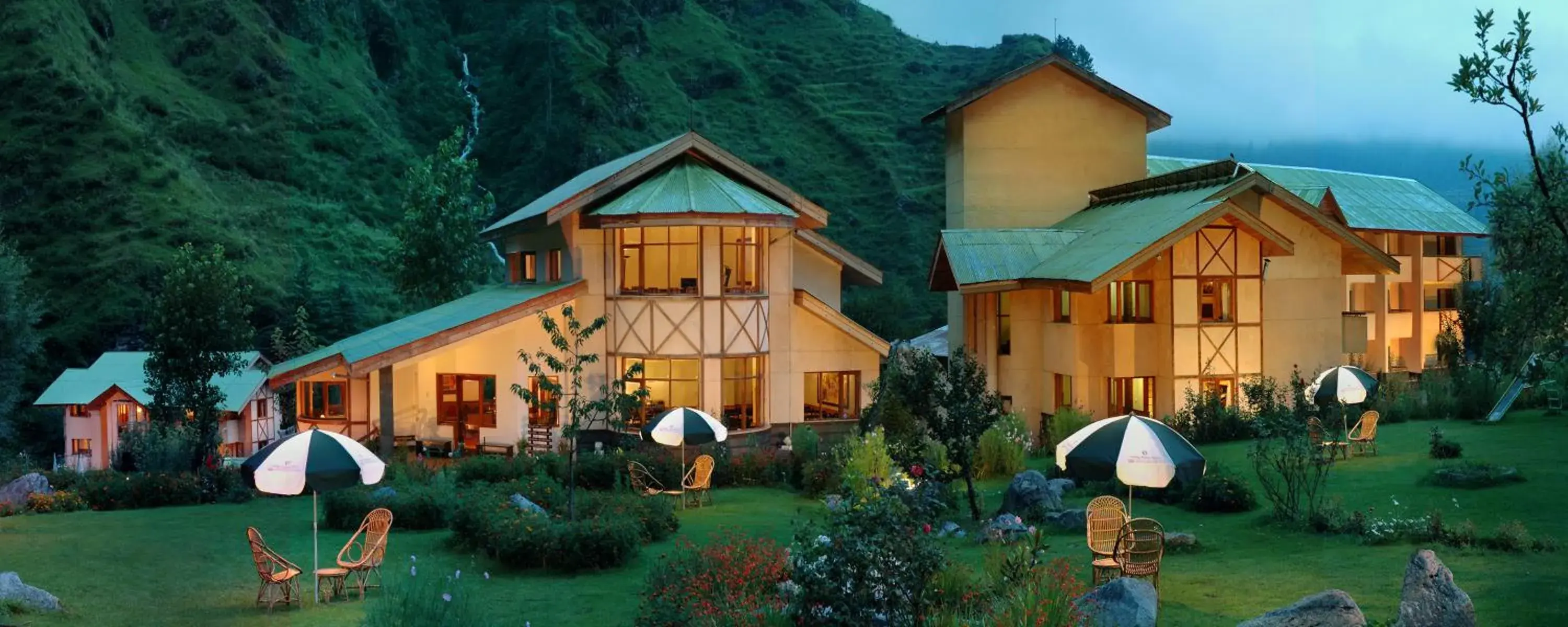 Sunset, Property Building in Solang Valley Resort