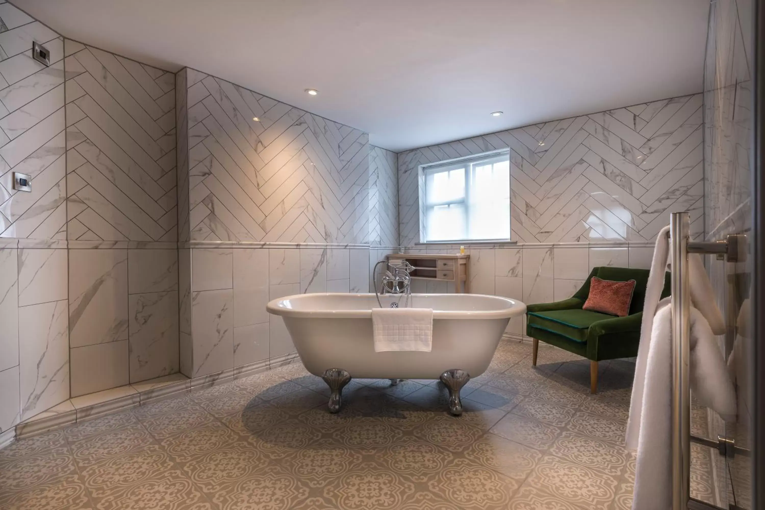 Bathroom in The Three Swans Hotel, Hungerford, Berkshire
