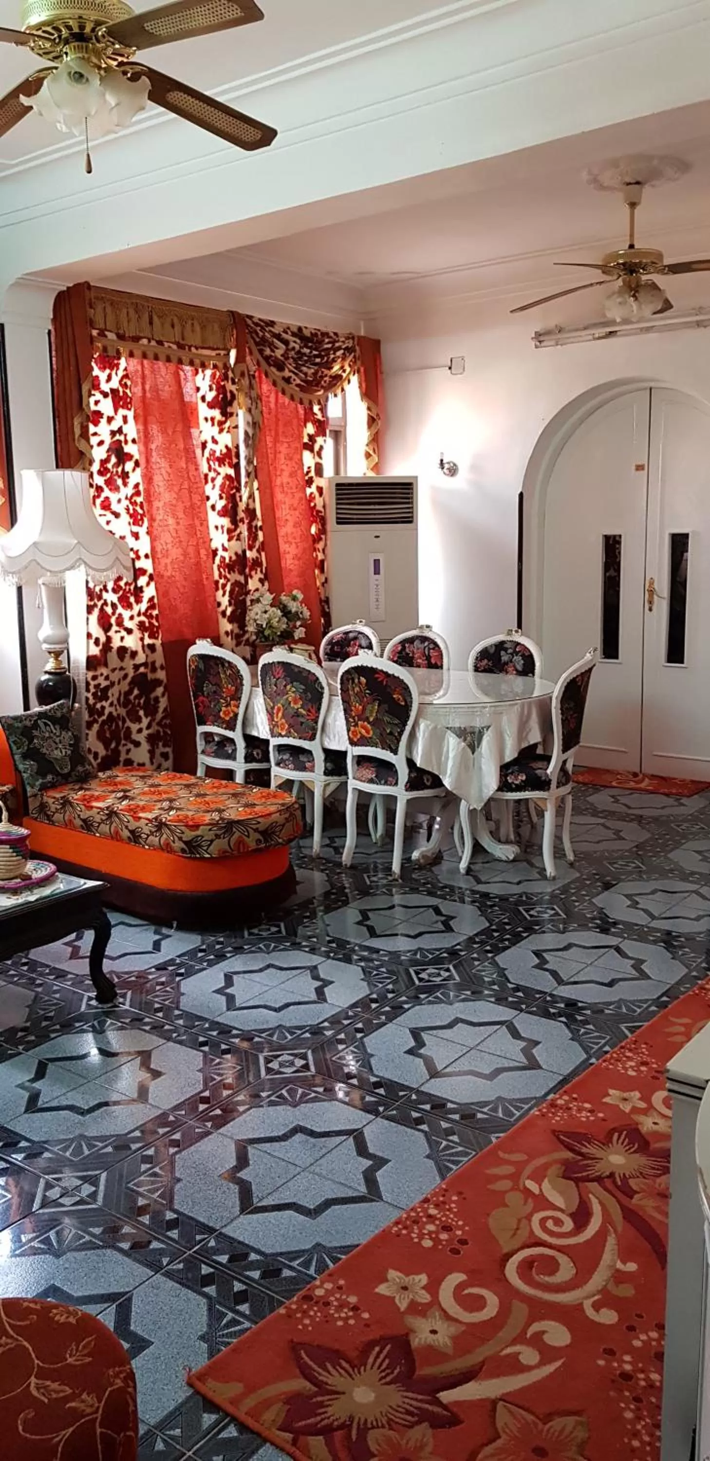 Restaurant/places to eat in Nuba Dool