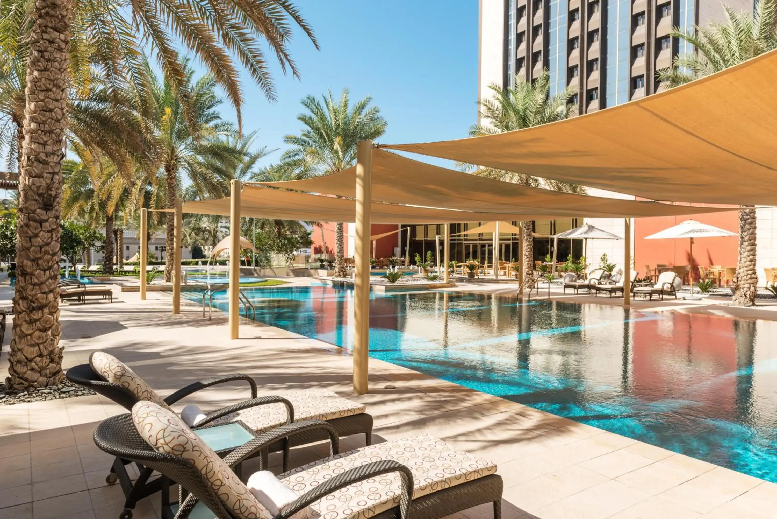 Pool view, Swimming Pool in Sheraton Oman Hotel