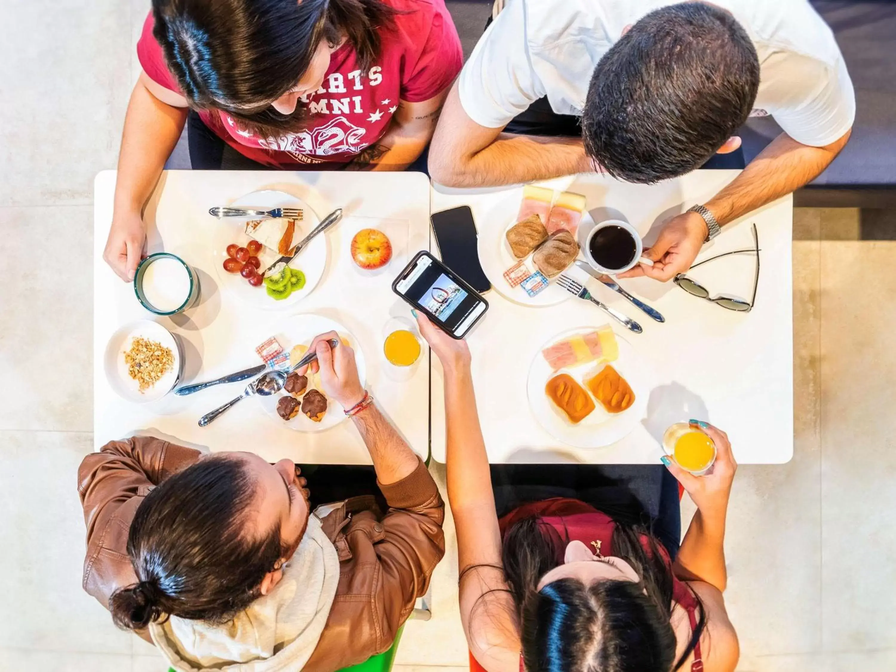 Restaurant/places to eat in ibis budget Sao Caetano Restaurant/places to eat in ibis budget Sao Caetano