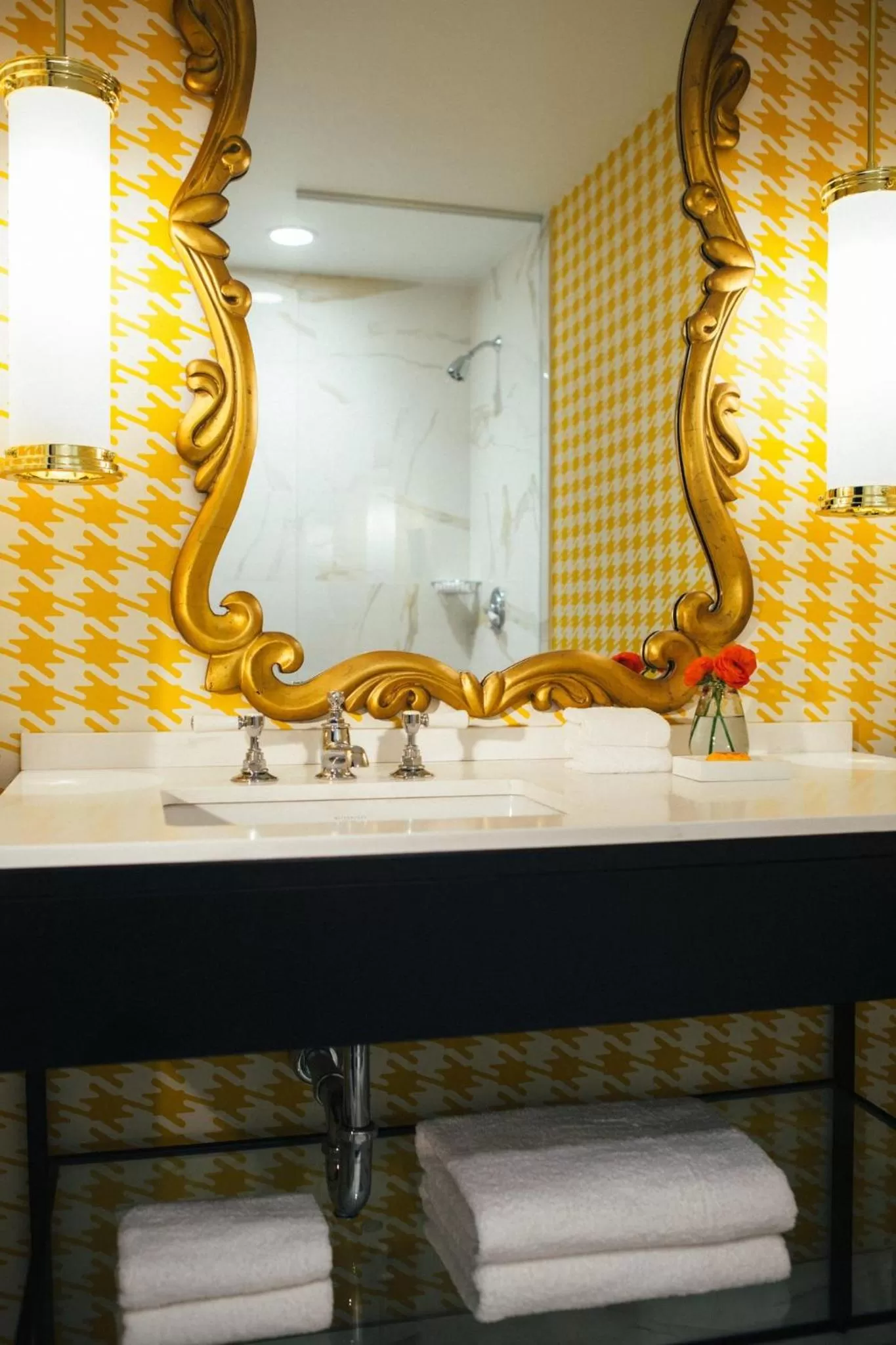 Photo of the whole room in Kimpton Hotel Monaco Pittsburgh by IHG