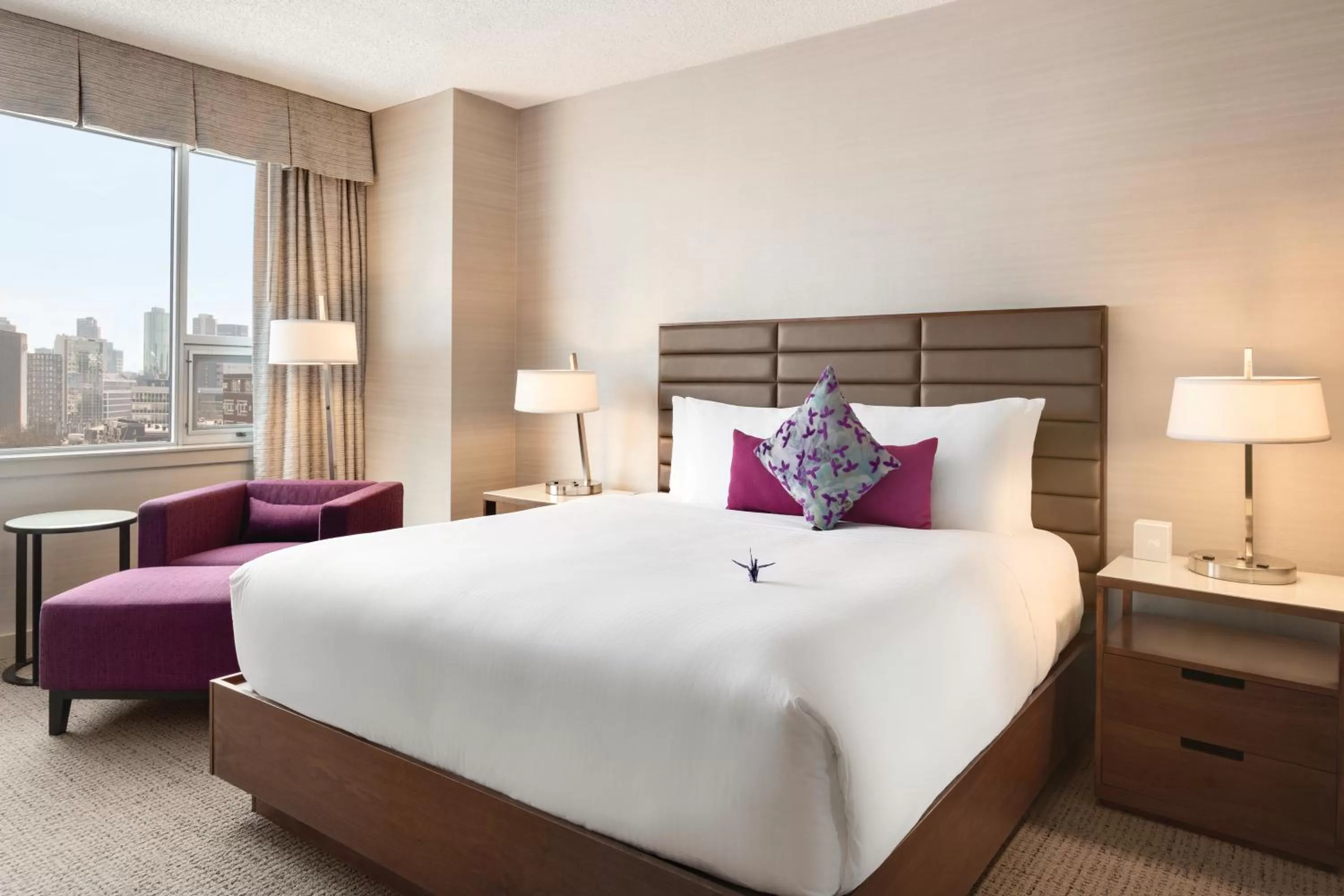 Bedroom in Coast Edmonton Plaza Hotel by APA