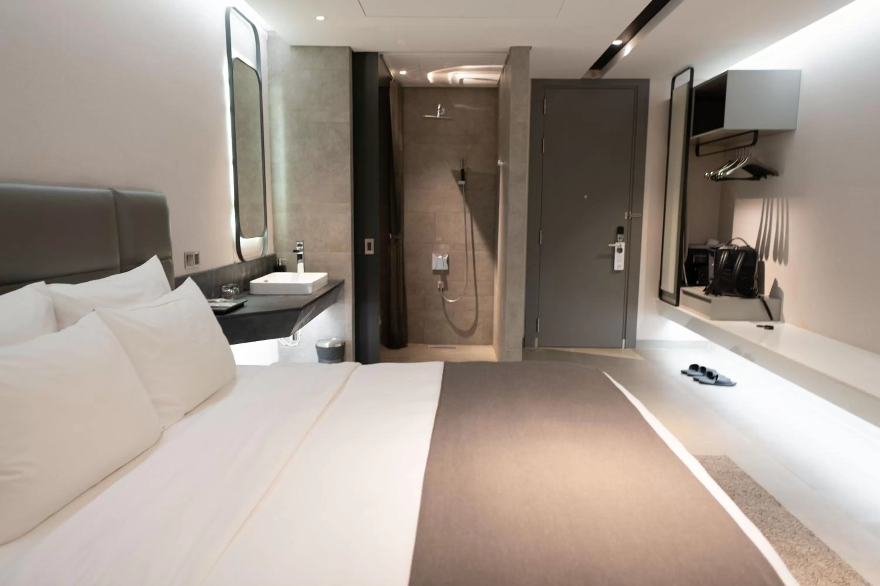 Bed in M Hotel Saigon