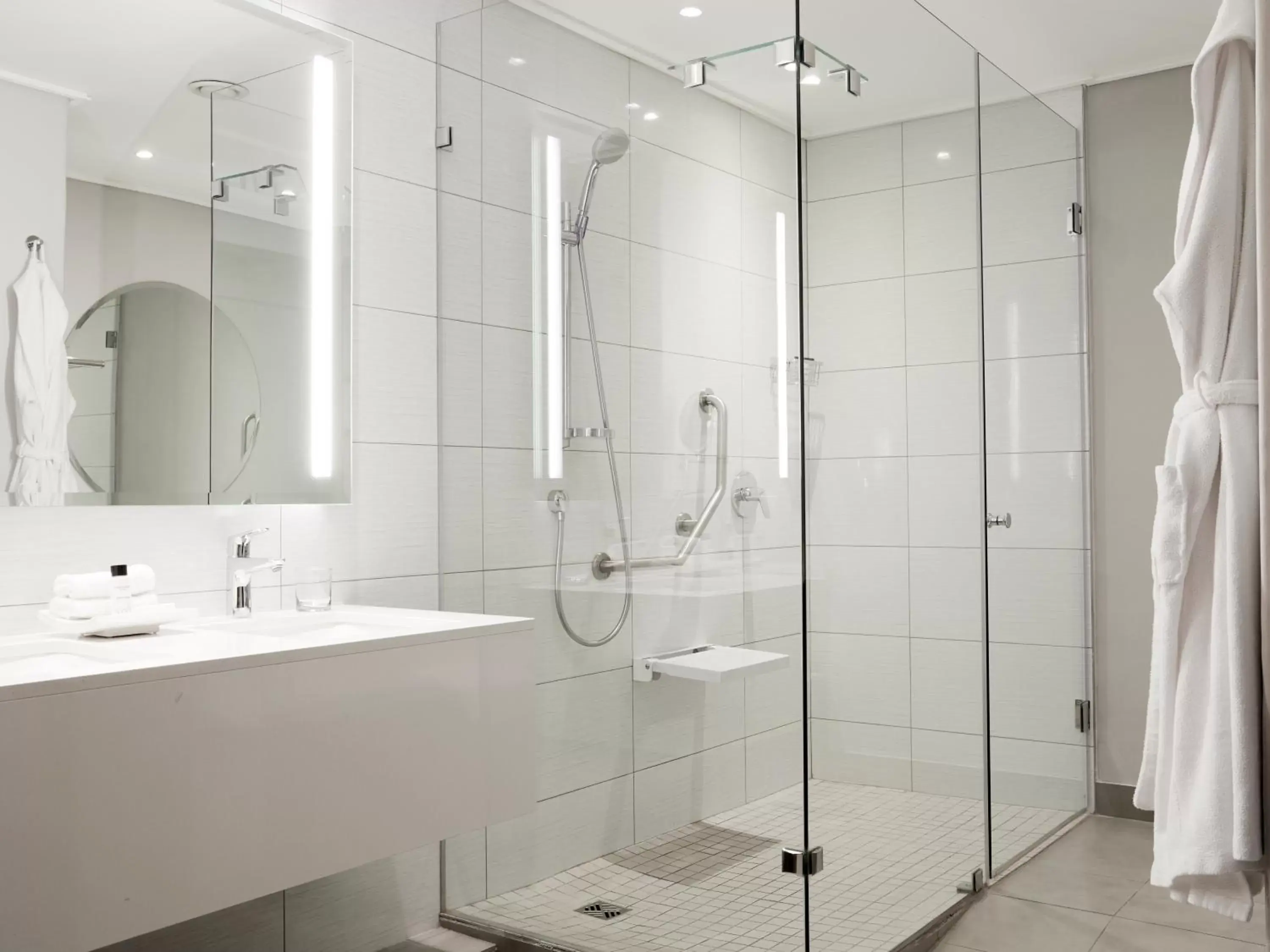Bathroom in Victoria & Alfred Hotel by NEWMARK