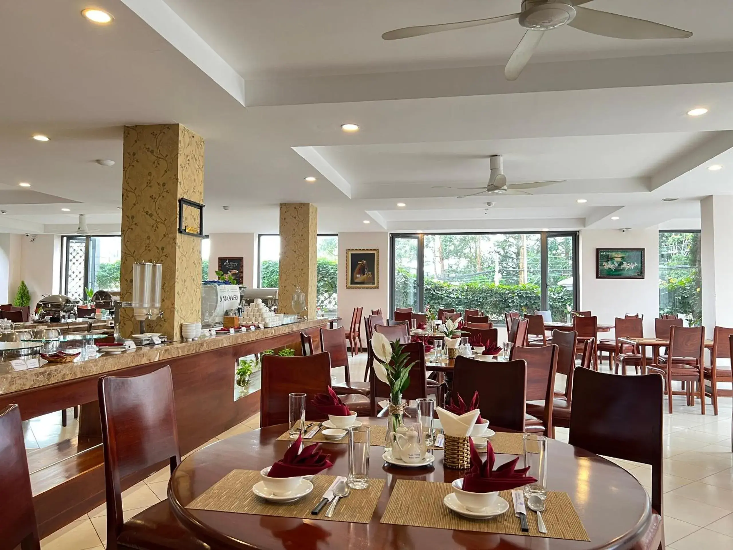 Restaurant/Places to Eat in Ngoc Phat Dalat Hotel