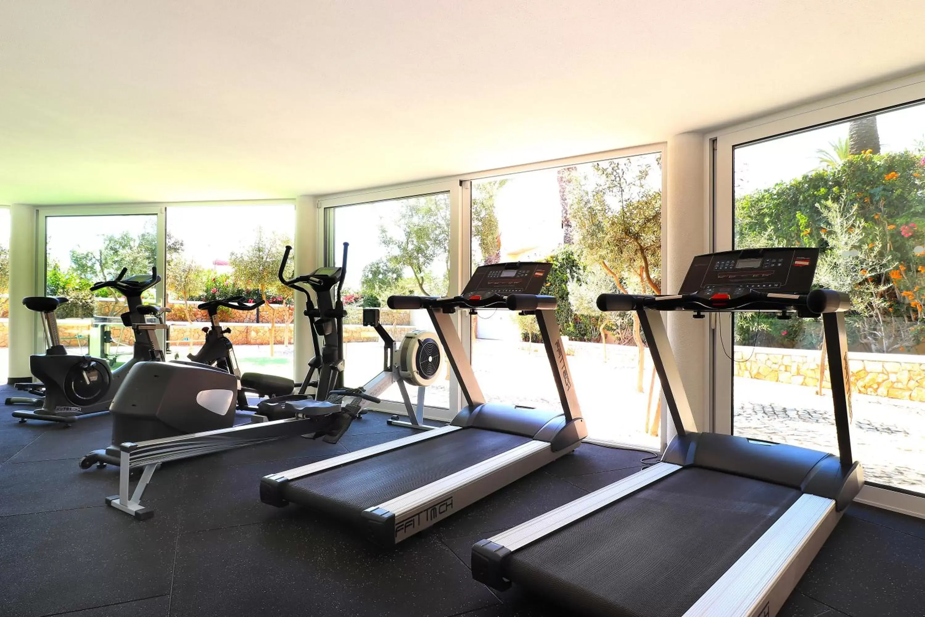 Fitness Center/Facilities in Vila Castelo Parque