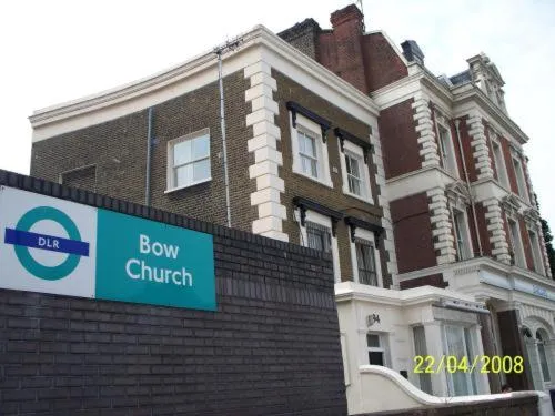 Facade/entrance in Citystay Hotel