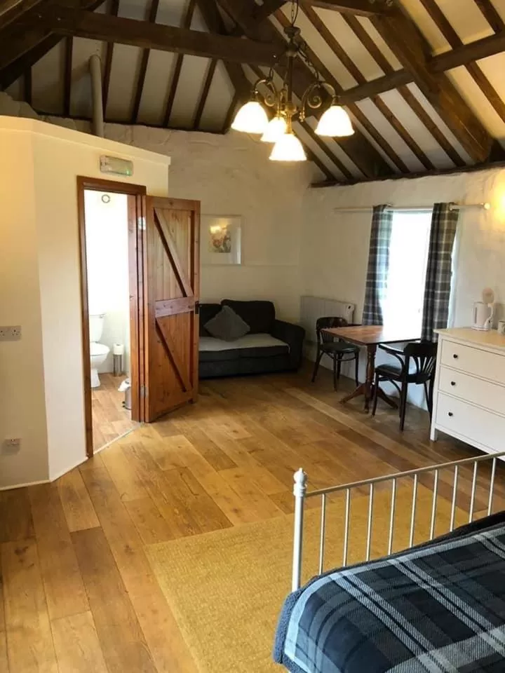 Bedroom in The Engine Inn