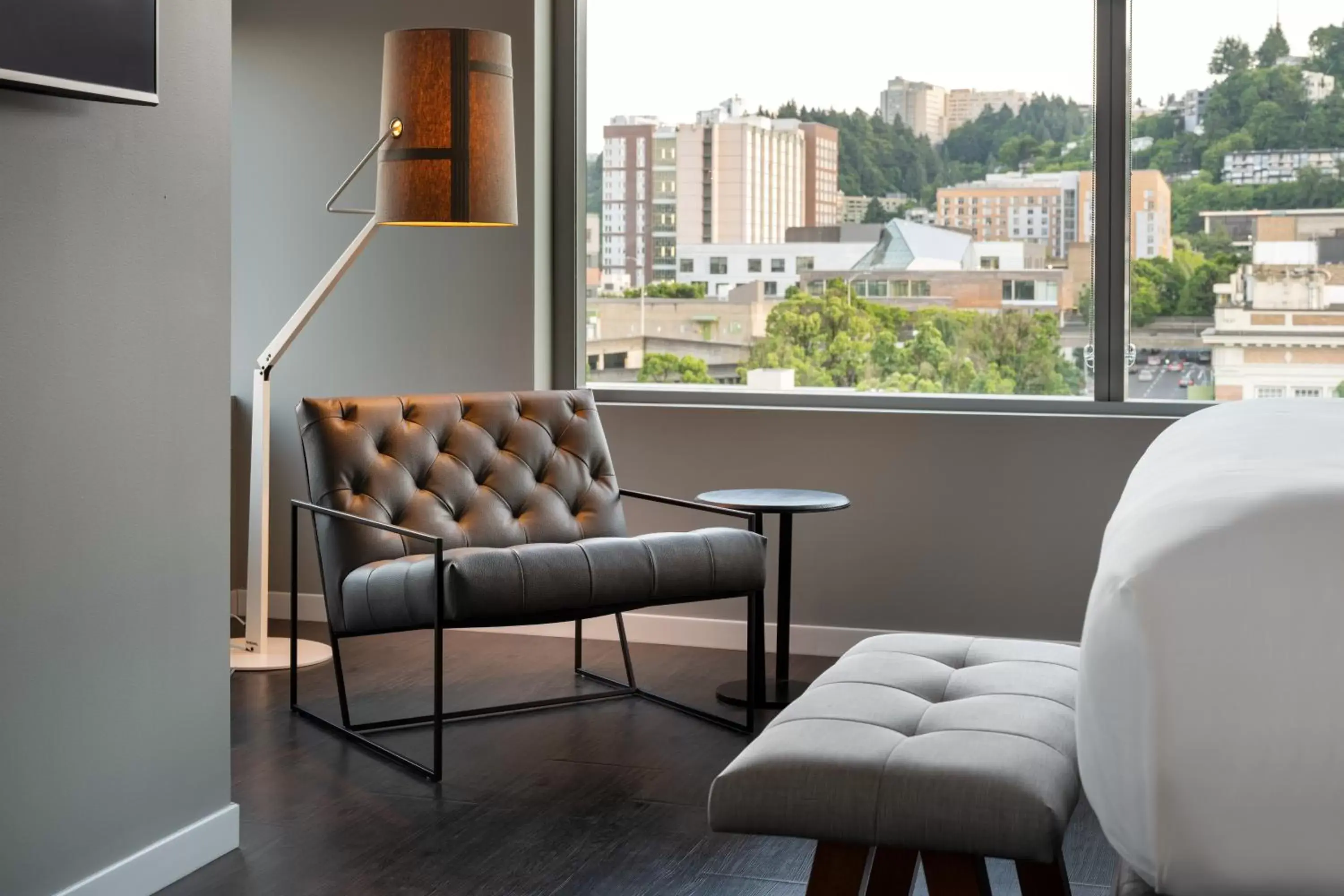 City view, Seating Area in Hotel Vance, Portland, a Tribute Portfolio Hotel