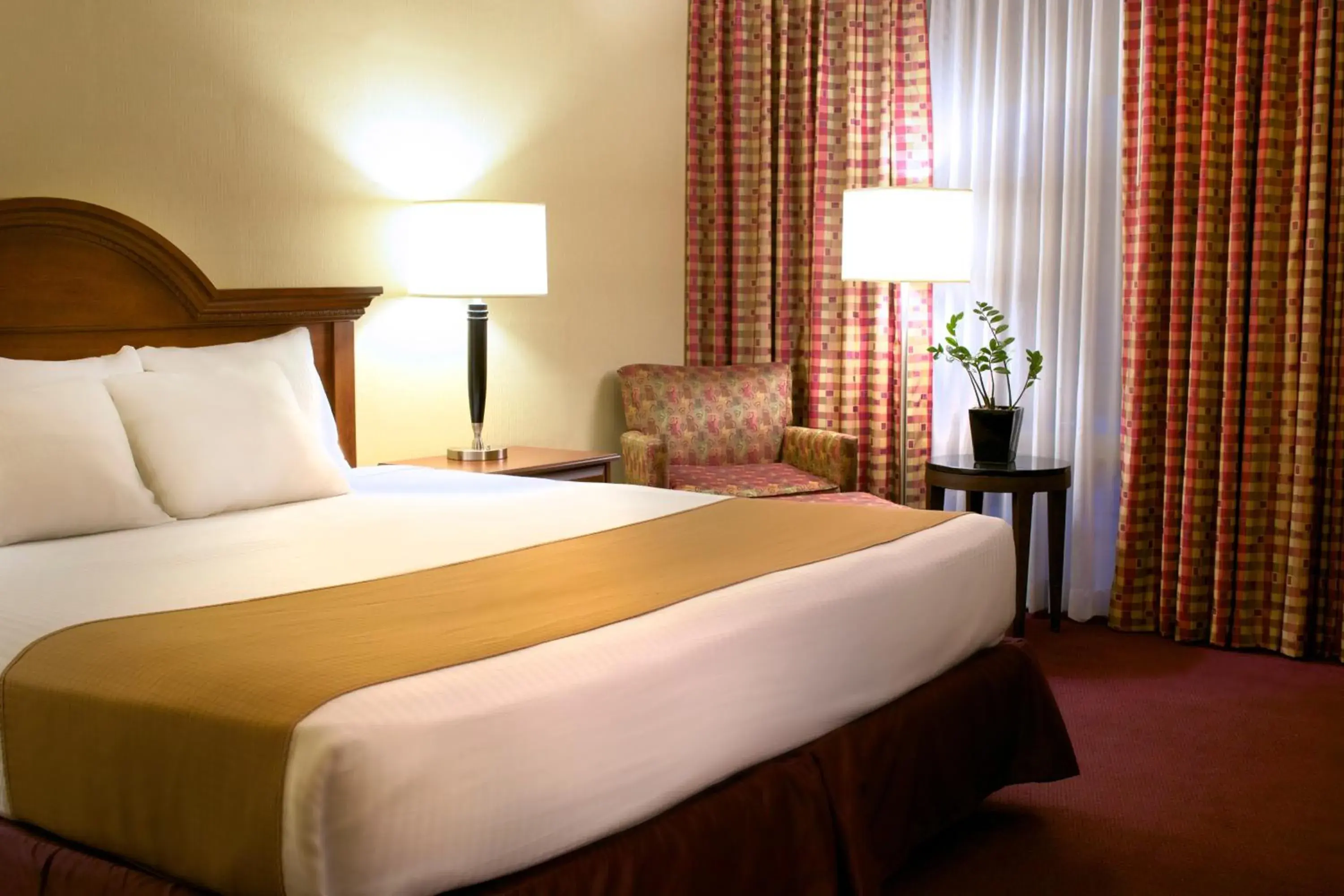 Photo of the whole room, Bed in West Gate Inn Nyack Photo of the whole room, Bed in West Gate Inn Nyack