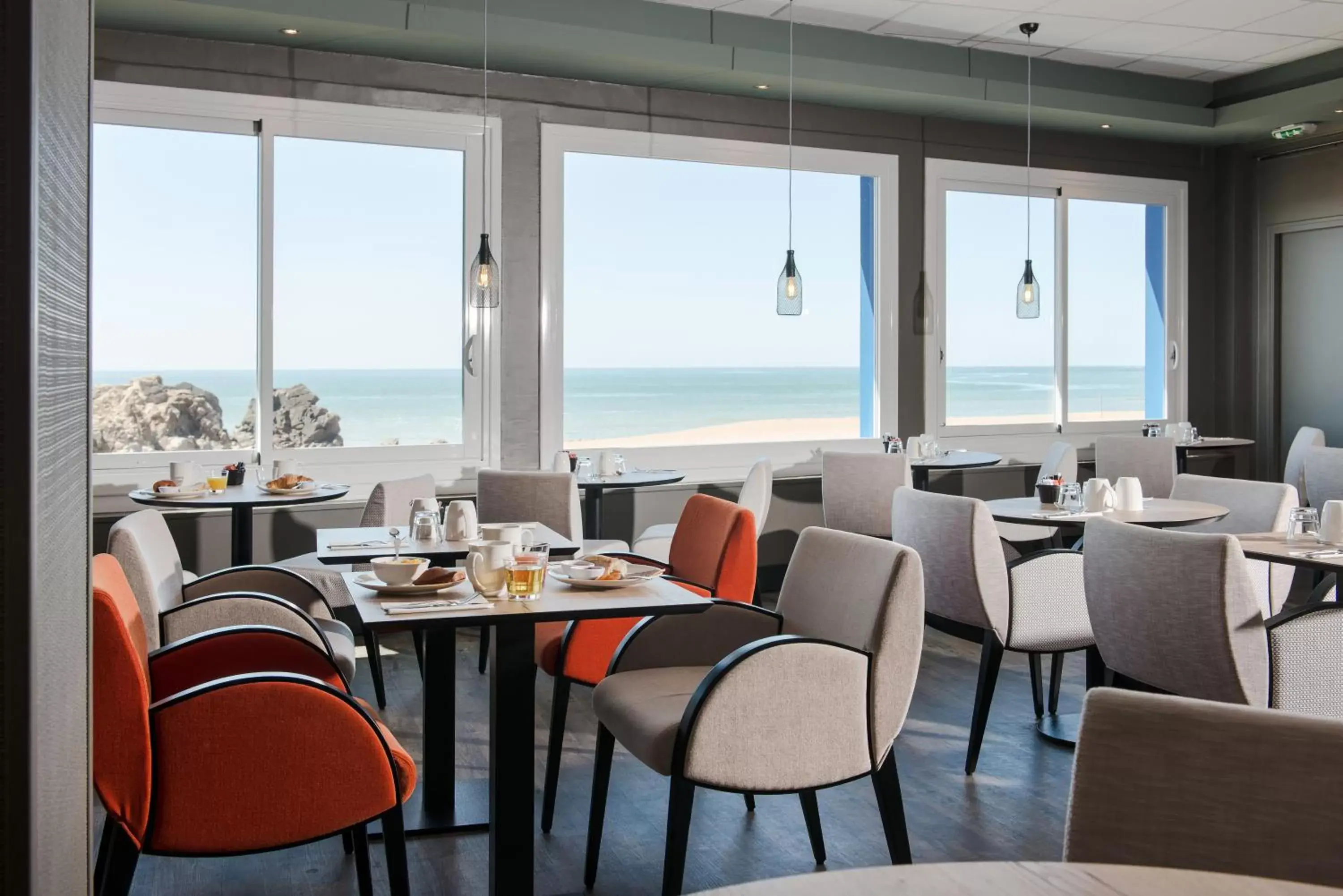 Buffet breakfast, Restaurant/Places to Eat in Best Western Hotel De La Plage Saint Marc sur Mer