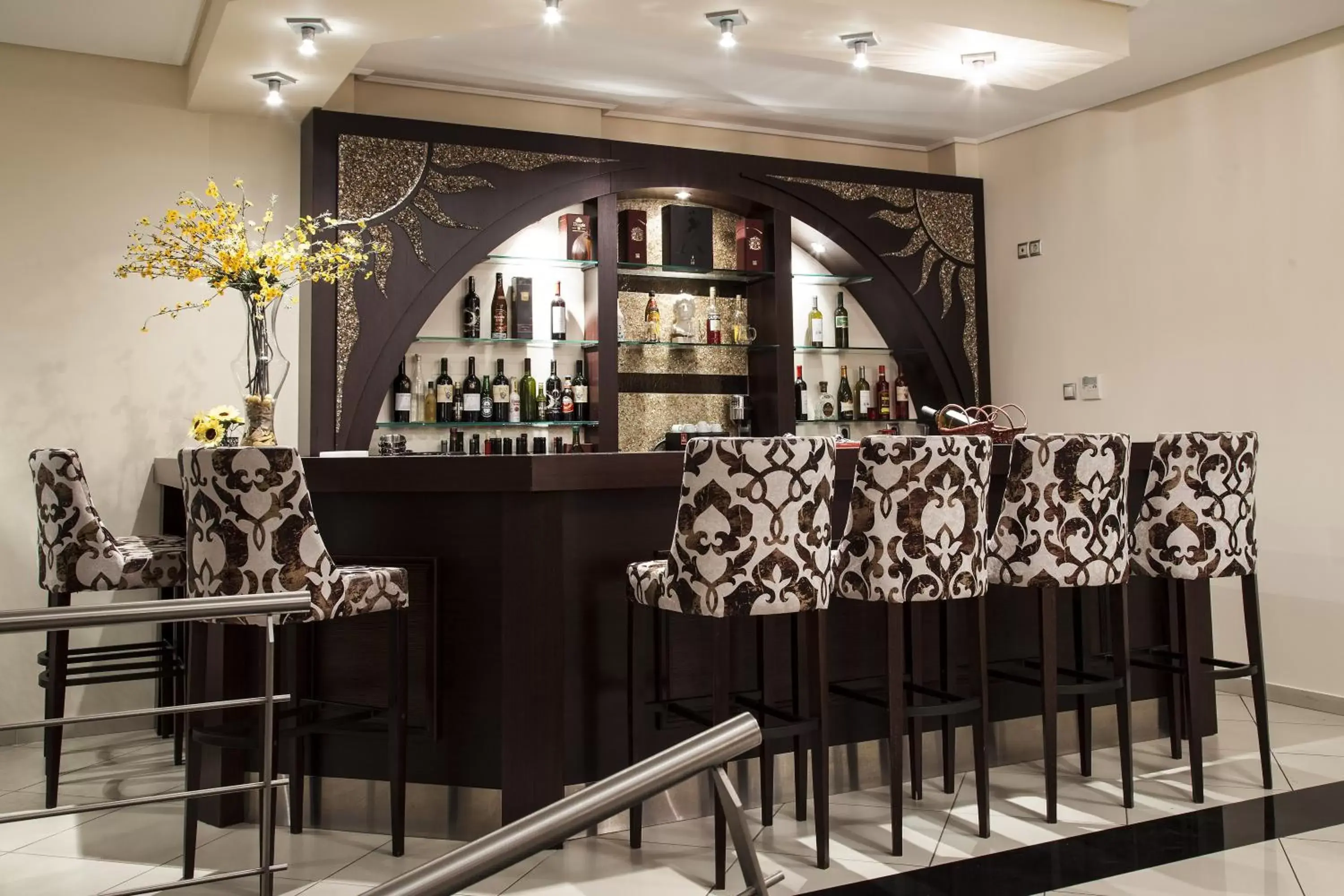 Lounge or bar in Hotel Meteoritis Lounge or bar in Hotel Meteoritis