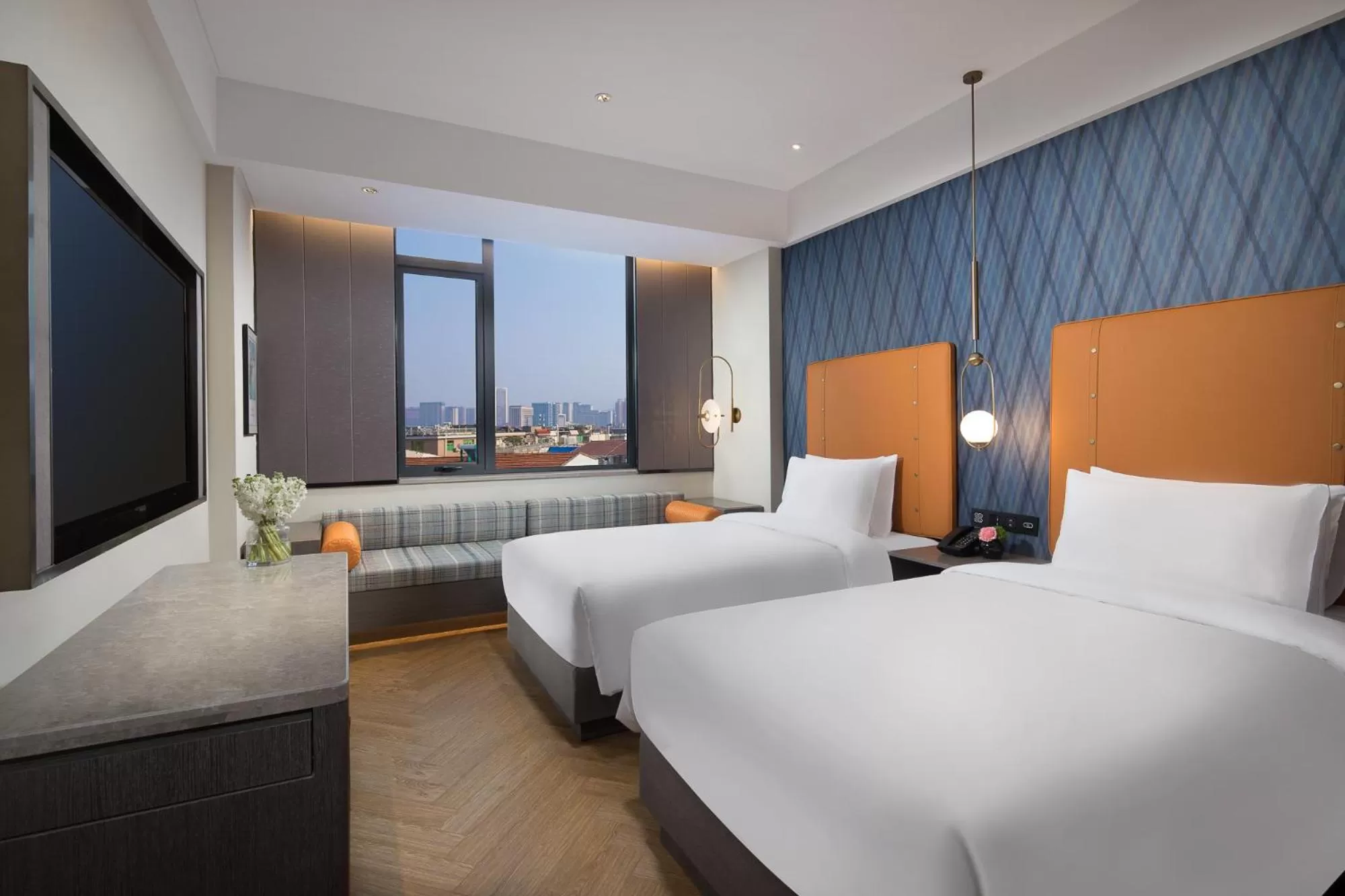 City view, Bed in Kasion Pugis Hotel