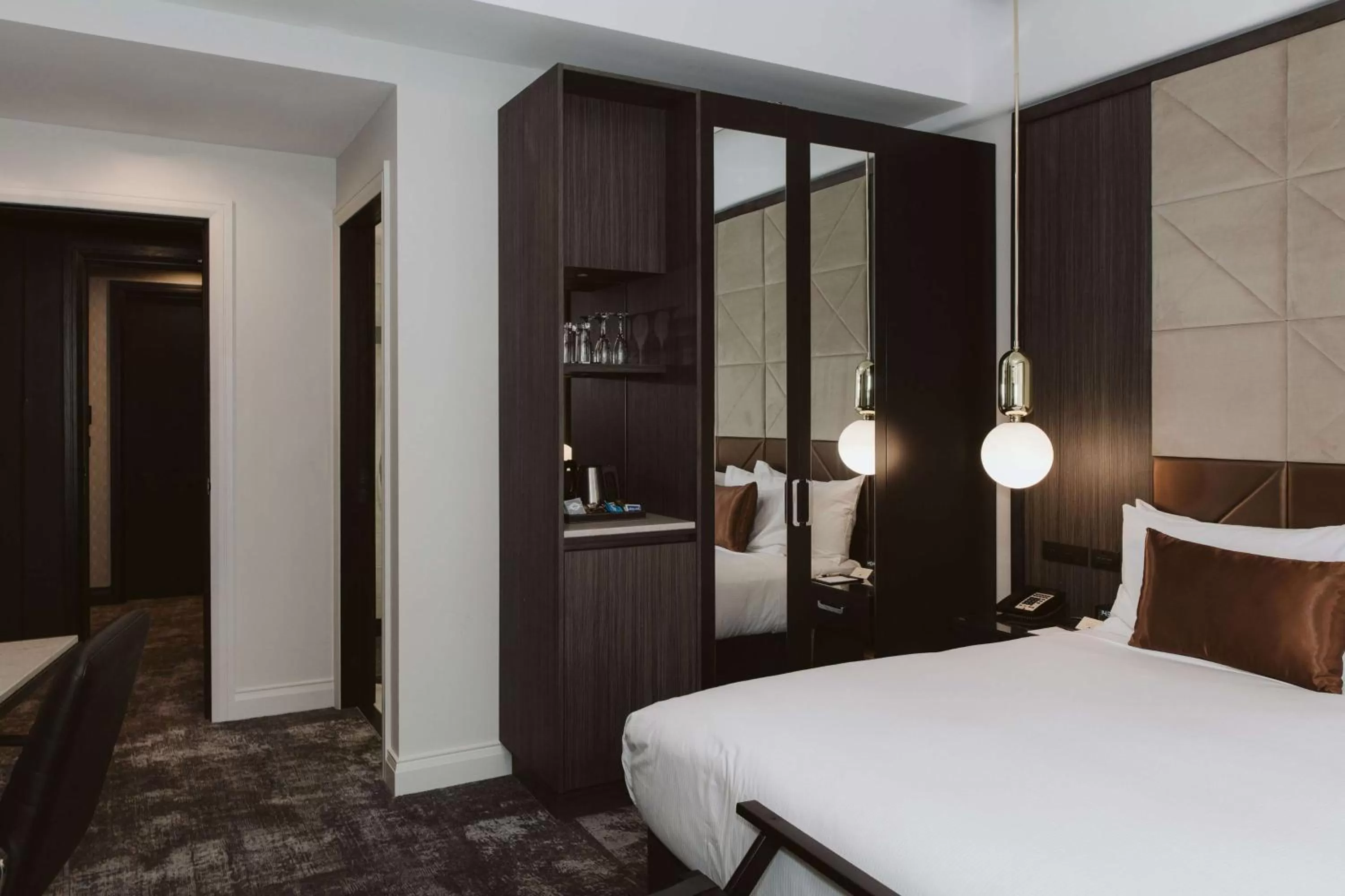 Bed in Doubletree By Hilton Wellington