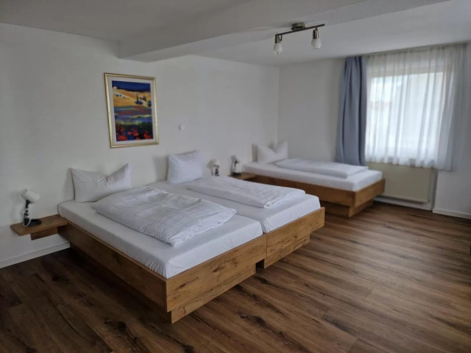 Photo of the whole room, Bed in Hotel Sonnenkeller