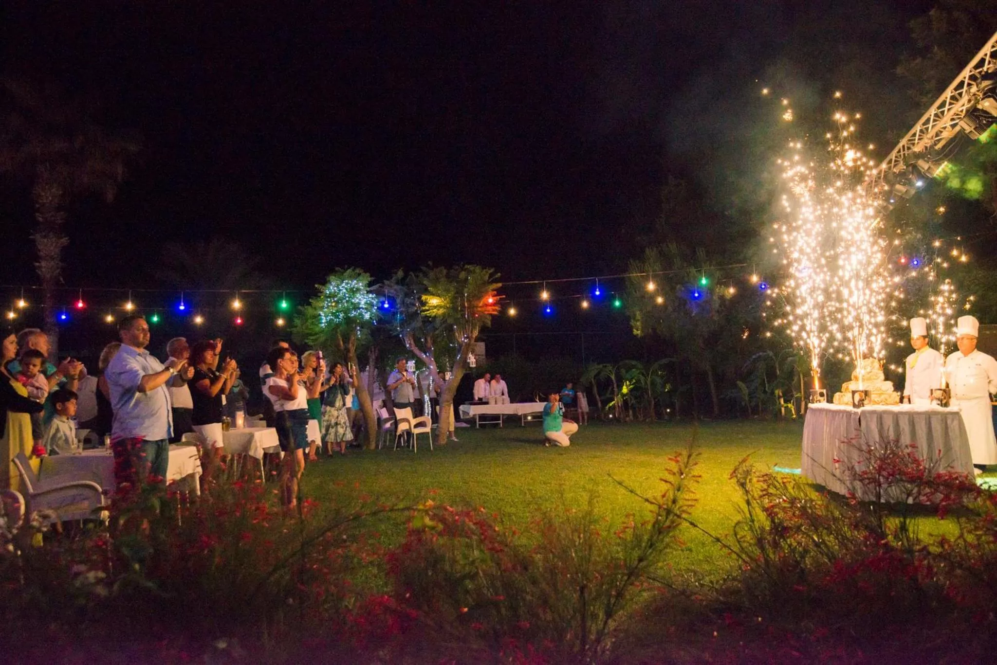 Evening entertainment in Hotel Terrace Beach Resort All Inclusive