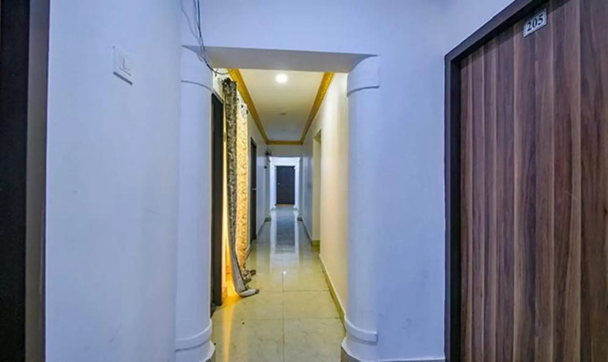 Lobby or reception in Fab Express Lloyd's Inn - Near Kodambakkam Railway Station Lobby or reception in Fab Express Lloyd's Inn - Near Kodambakkam Railway Station