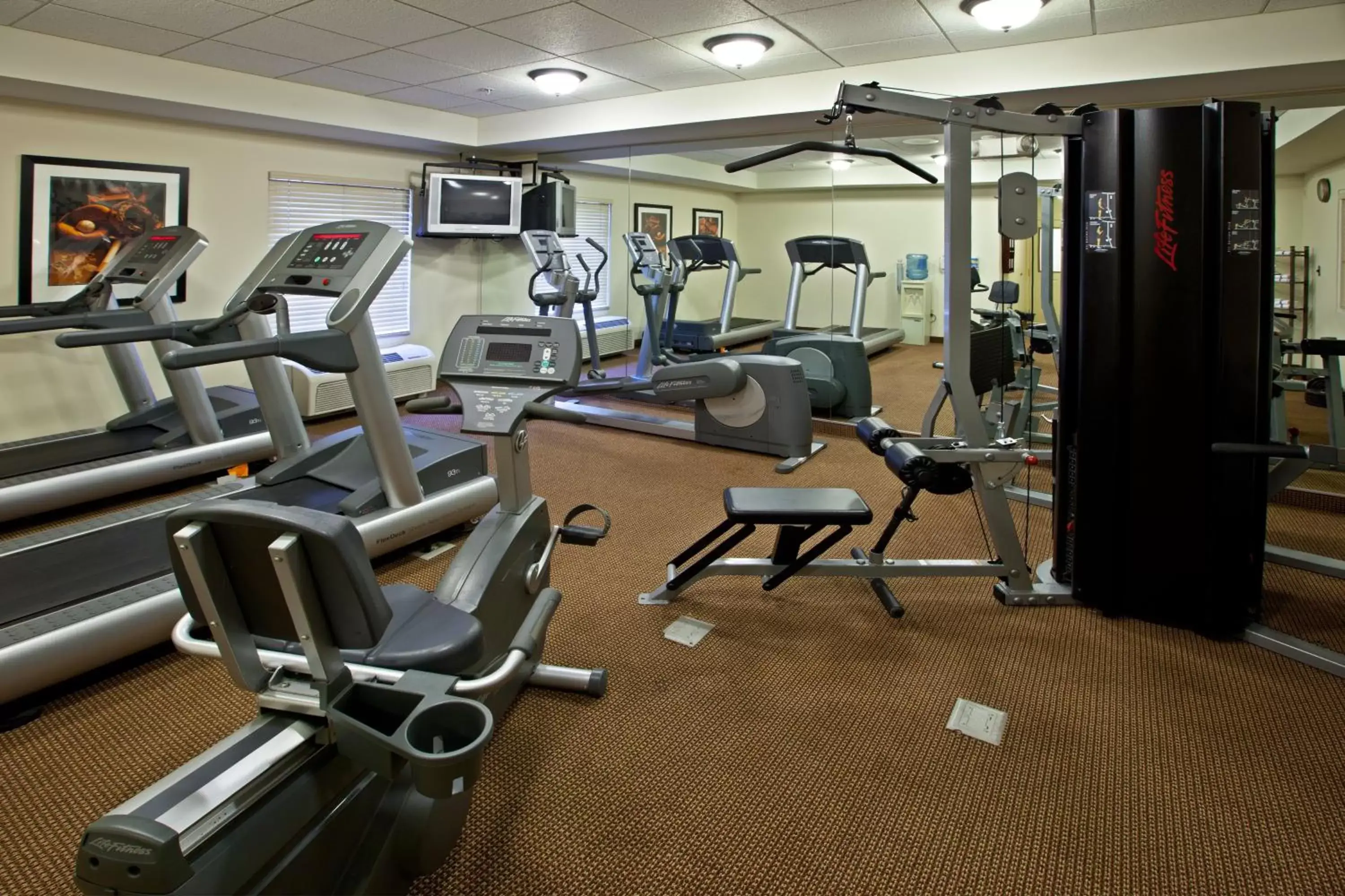 Fitness centre/facilities, Fitness Center/Facilities in Staybridge Suites Indianapolis-Airport, an IHG Hotel