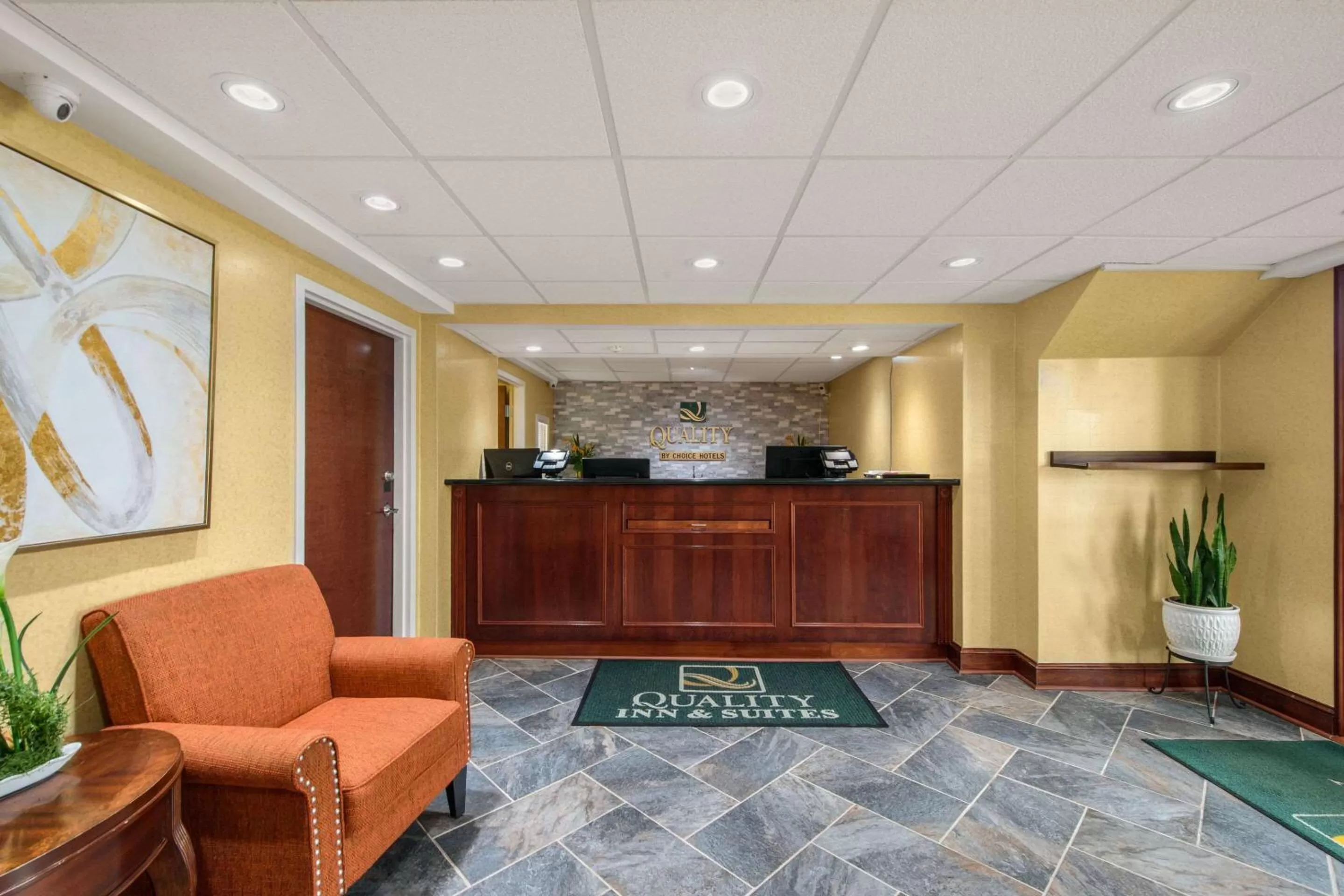 Lobby or reception in Hibiscus Inn & Suites