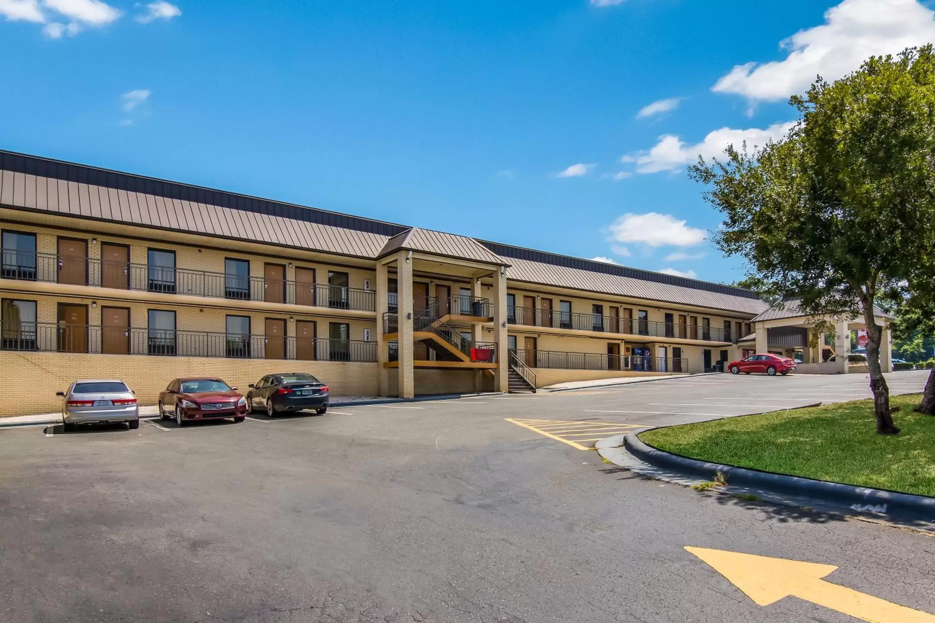 Property Building in Americas Best Value Inn Wadesboro