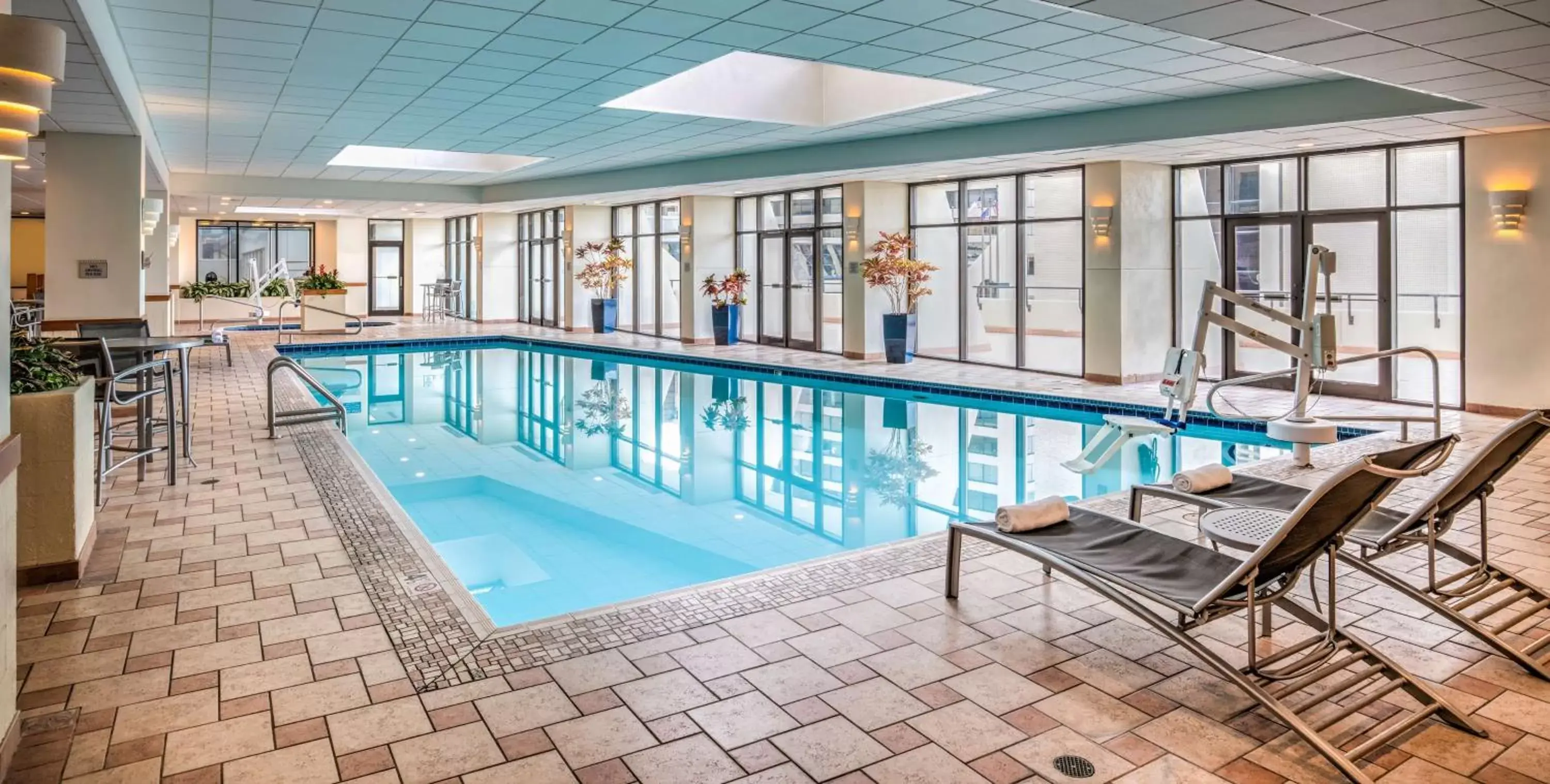 Pool view, Swimming Pool in Hilton Salt Lake City Center