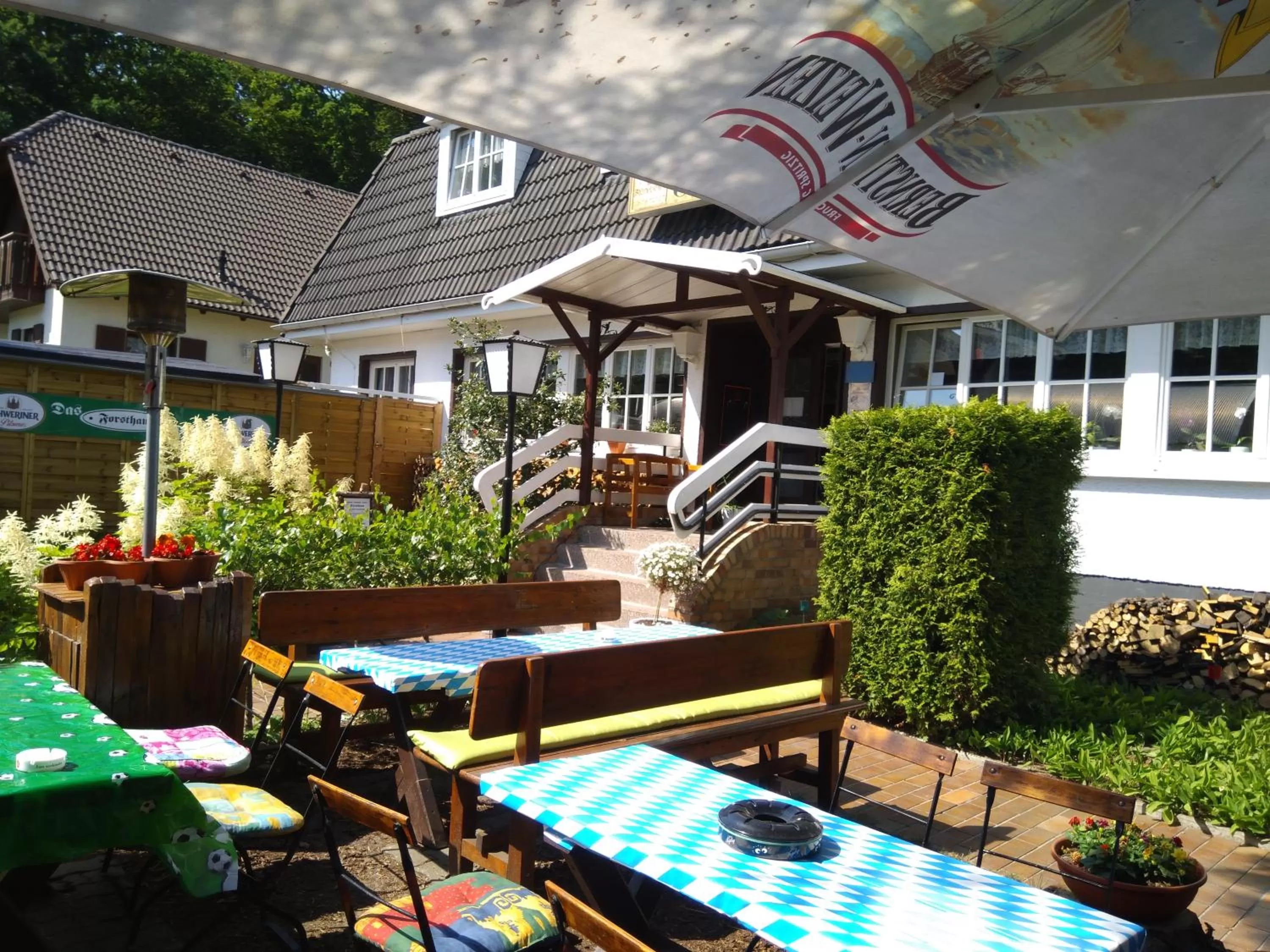 Facade/entrance in Hotel Forsthaus Sellin