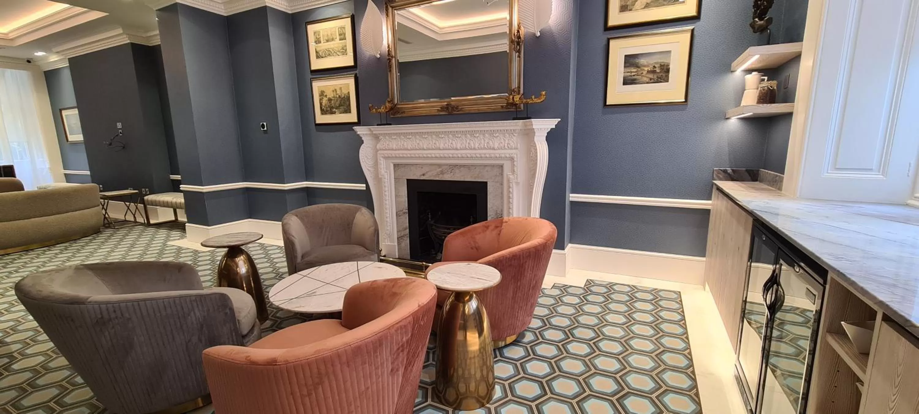 Lobby or reception in Commodore Hotel