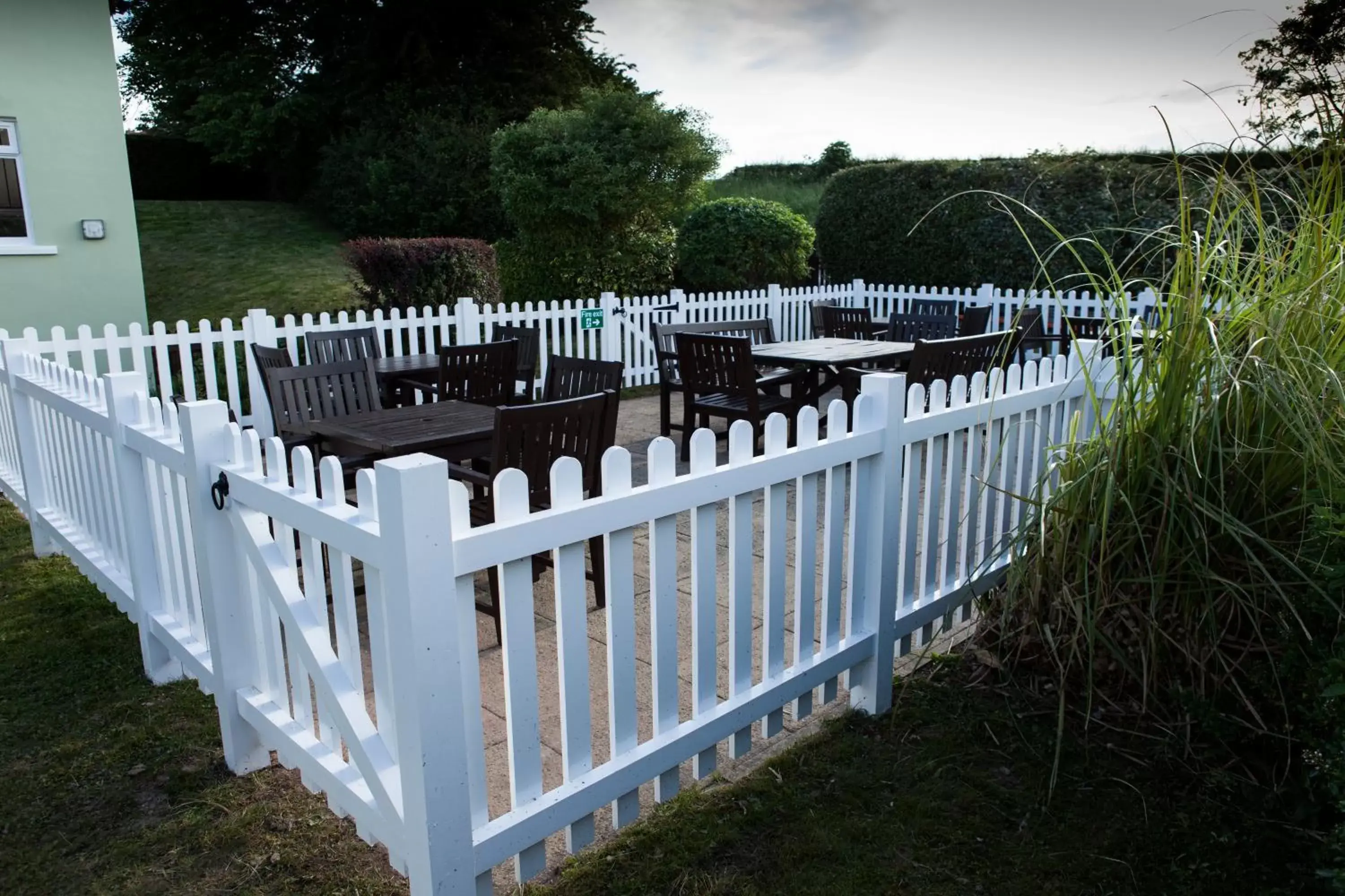 Garden in The Red Lion Inn by Chef & Brewer Collection