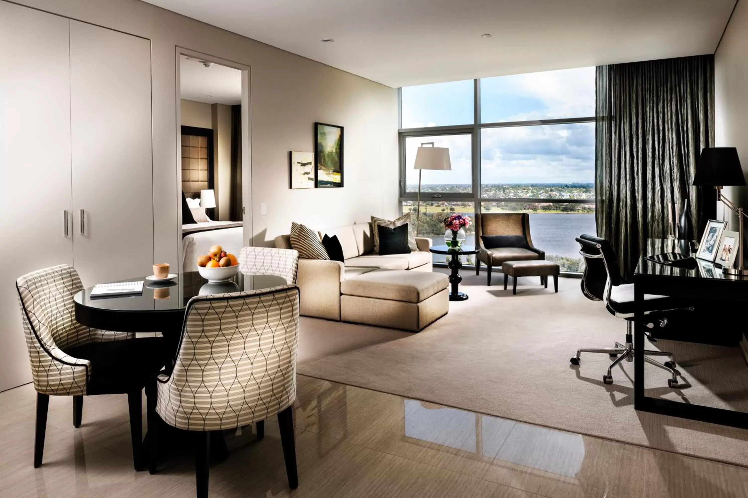 Living room, Seating Area in Fraser Suites Perth