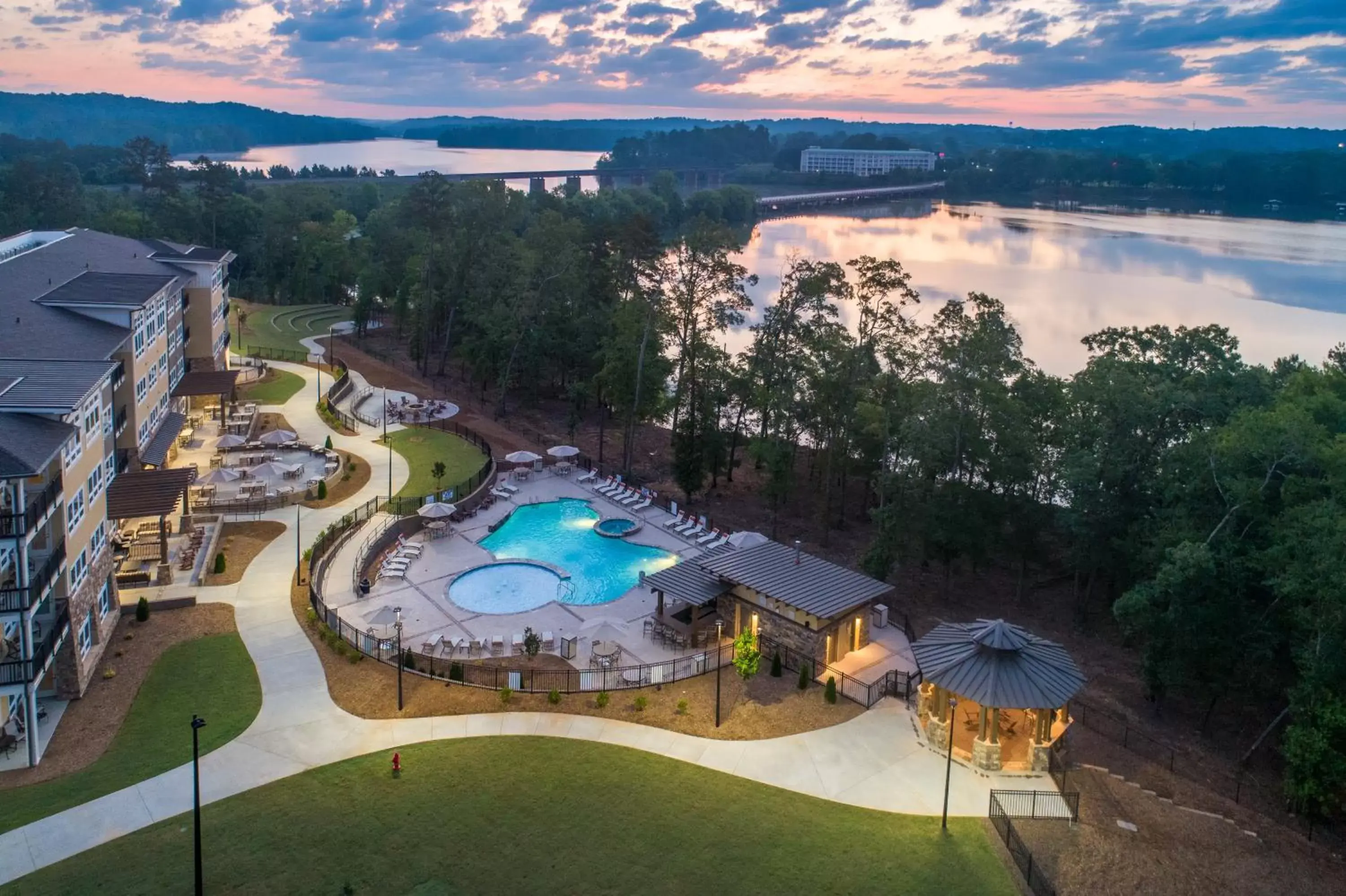 Bird's eye view, Bird's-eye View in Lakeside Lodge Clemson