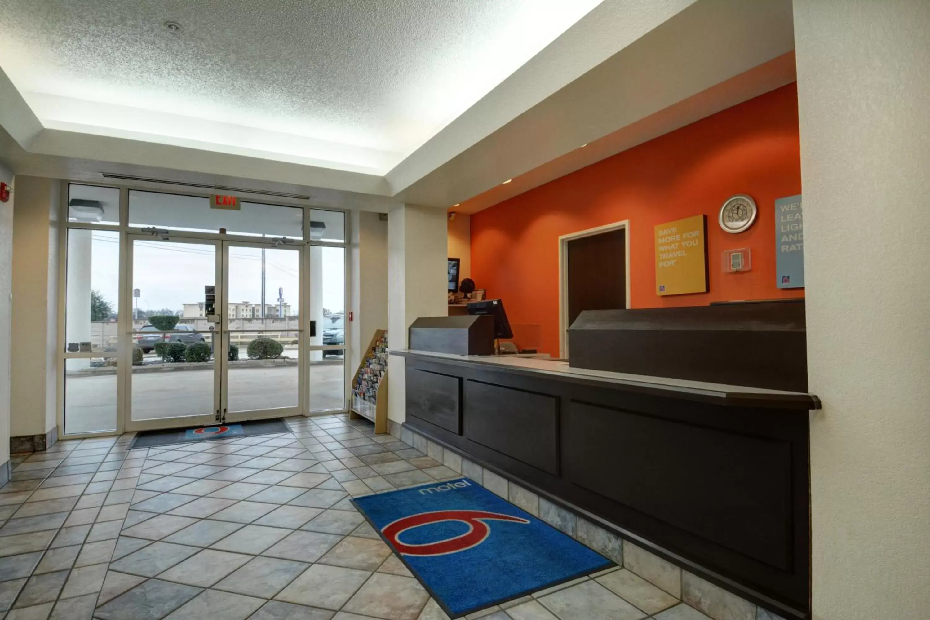 Lobby or reception, Lobby/Reception in Motel 6-Denison, TX