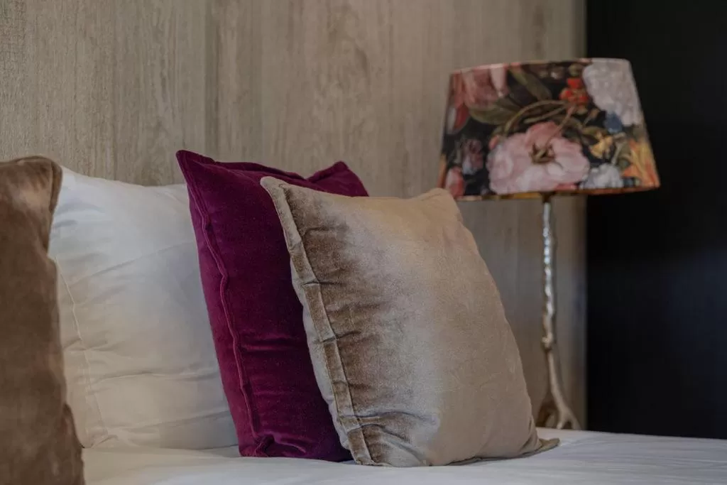 Bed in Boutique Hotel Slenaker Vallei - Buitengewoongenieten