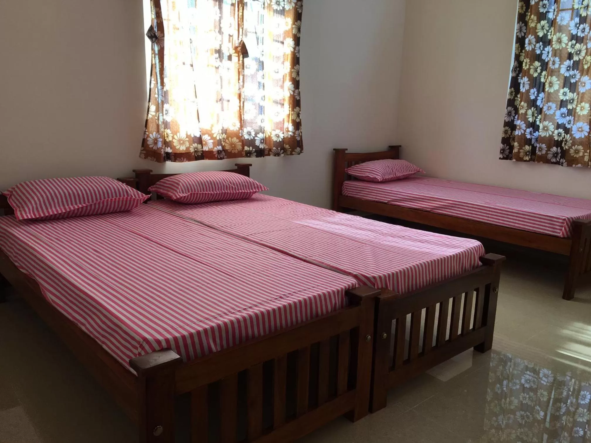 Bedroom, Bed in Shantham Service Apartments