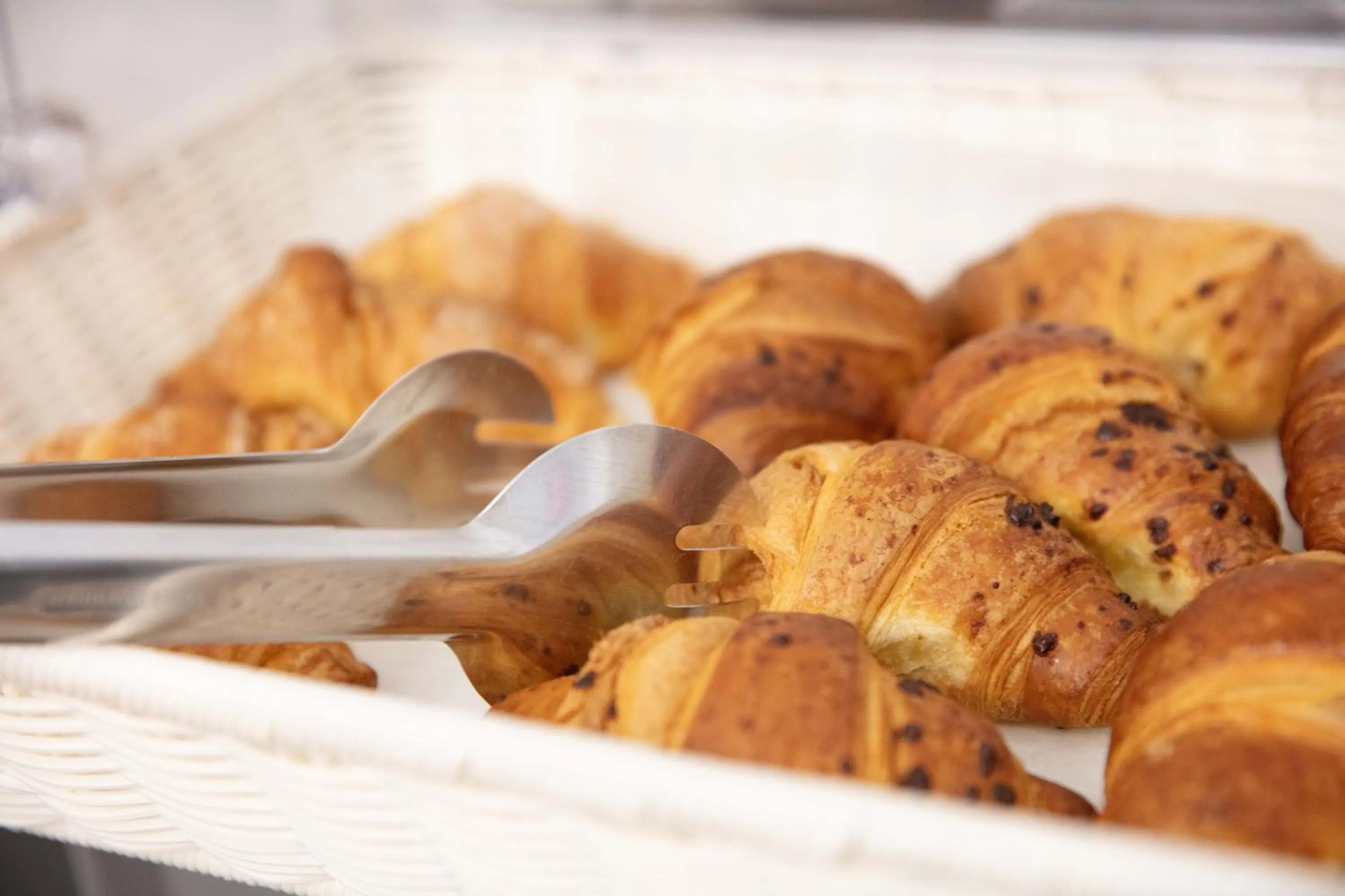 Buffet breakfast in Hotel Esperia